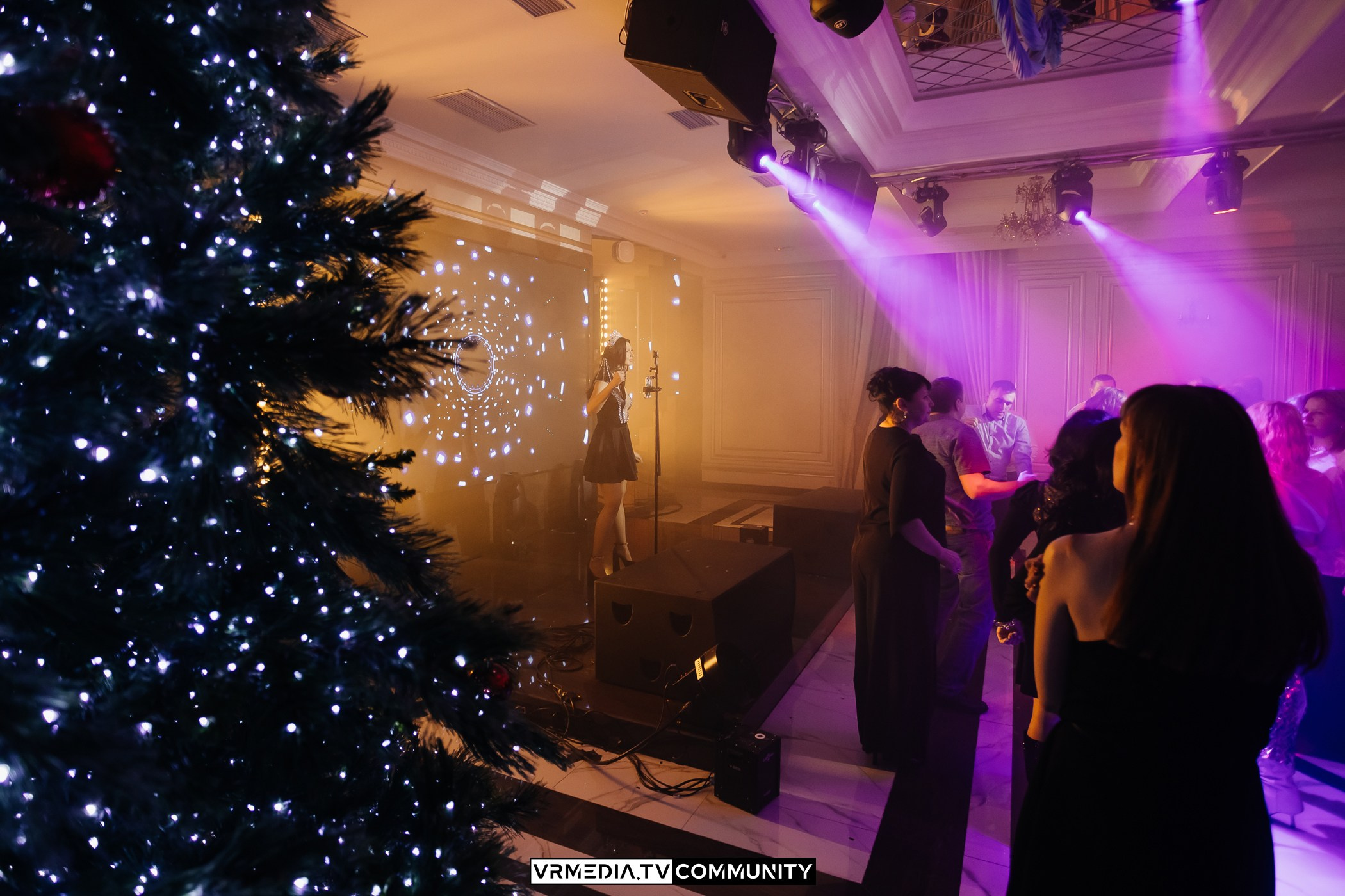 Мюзикл «12 Месяцев» в ресторане «Лазурный берег»