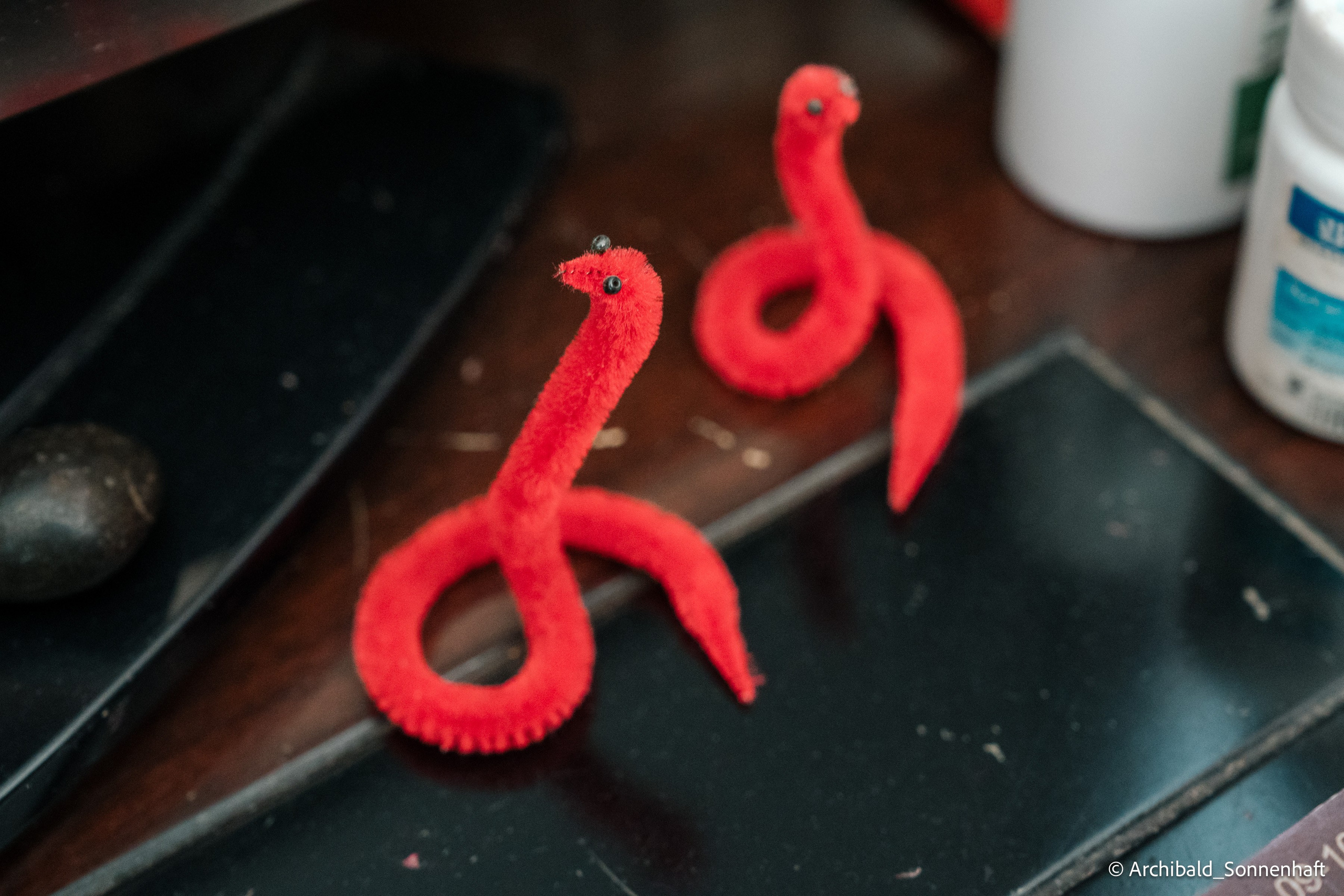 真丝绒绣技艺. Photographer in Guangzhou, China. Archibald Sonnenhaft