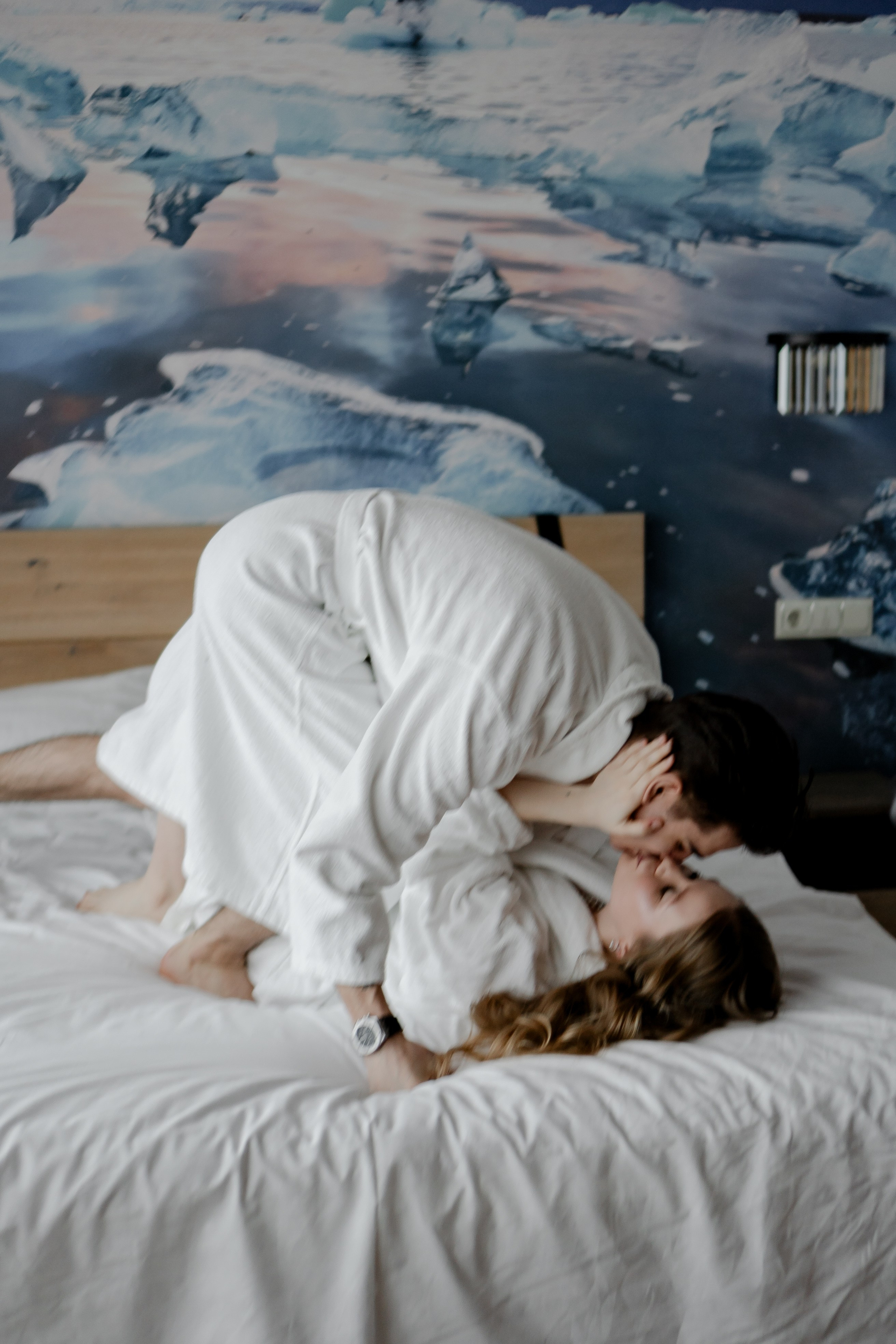 СВАДЕБНАЯ СЬЕМКА СБОРОВ В ОТЕЛЕ И ВЫЕЗД НА ЦЕРЕМОНИЮ (СНЯТО В СИБИРЕ В НИЖНЕВАРТОВСКЕ). Профессиональный фотограф, Санкт-Петербург — Виктория Богомолова