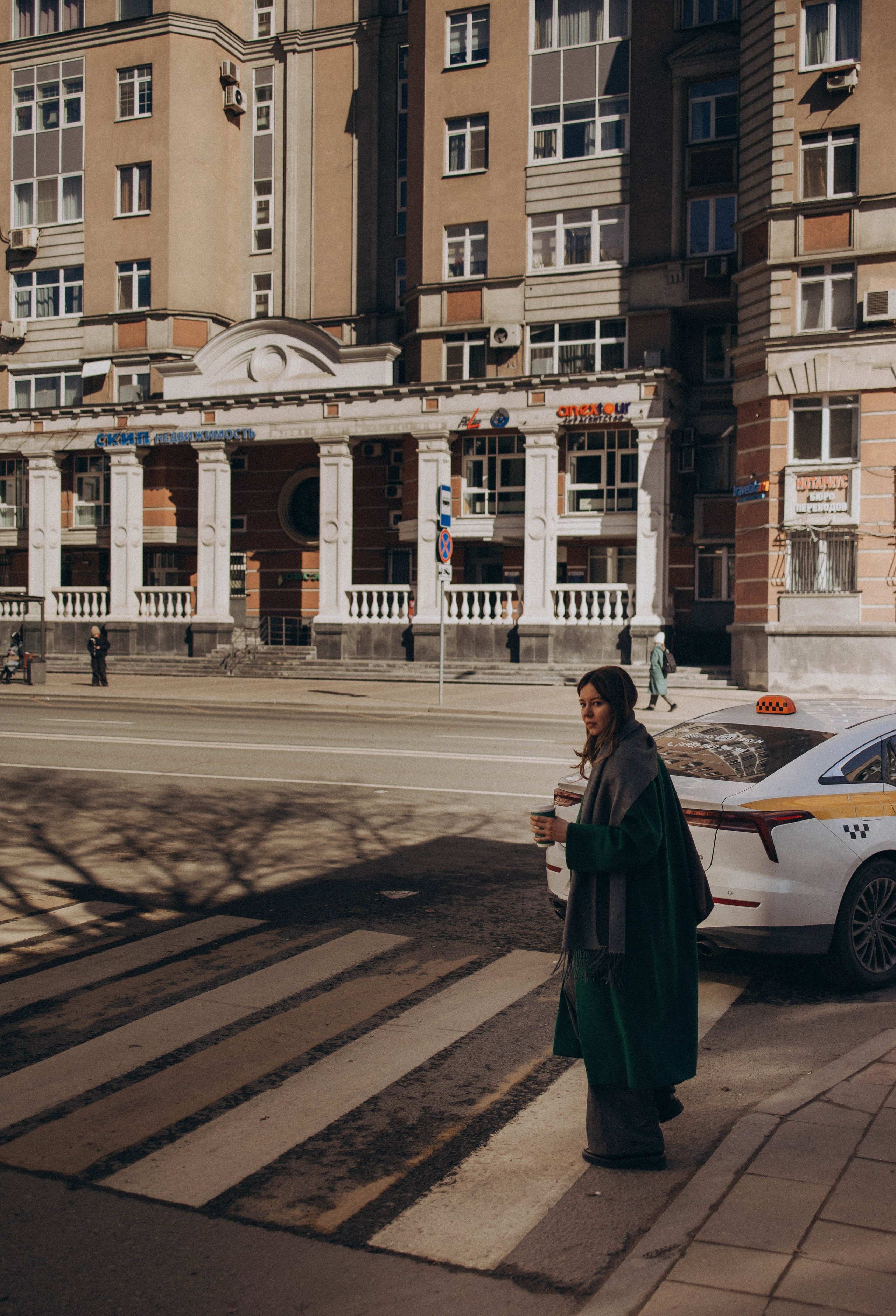 Мария прогулка в центре. Фотограф lifestylе в Москве Пшеничная Анастасия