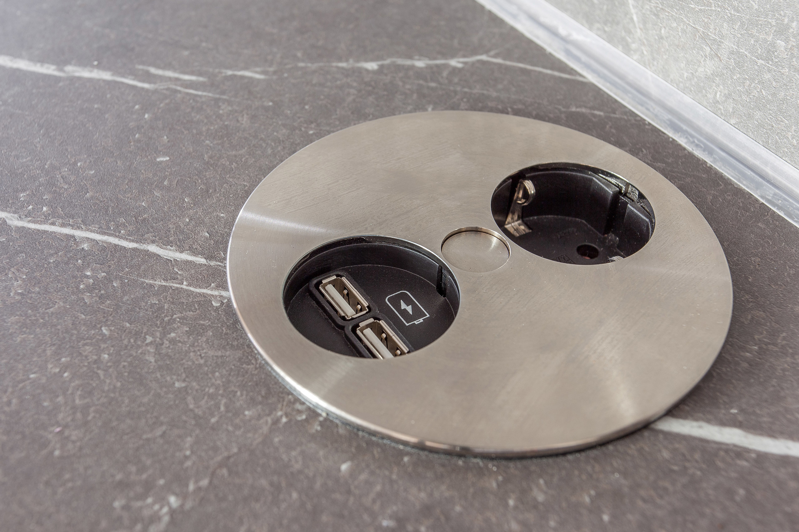 Фотосъемка Нежной кухни для портфолио студии мебели. Интерьерный фотограф Краснодар: профессионально по доступным ценам