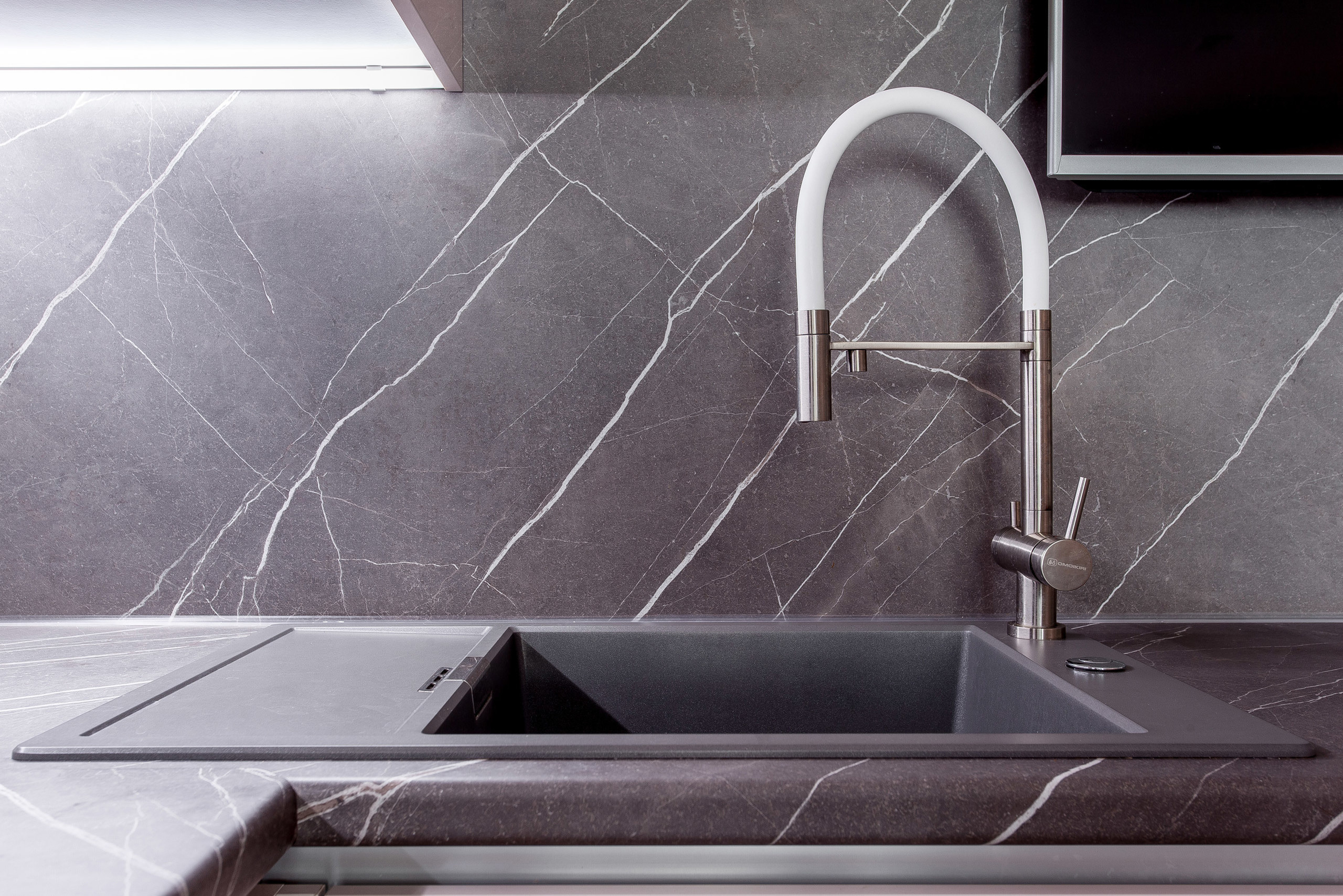 Фотосъемка Нежной кухни для портфолио студии мебели. Интерьерный фотограф Краснодар: профессионально по доступным ценам