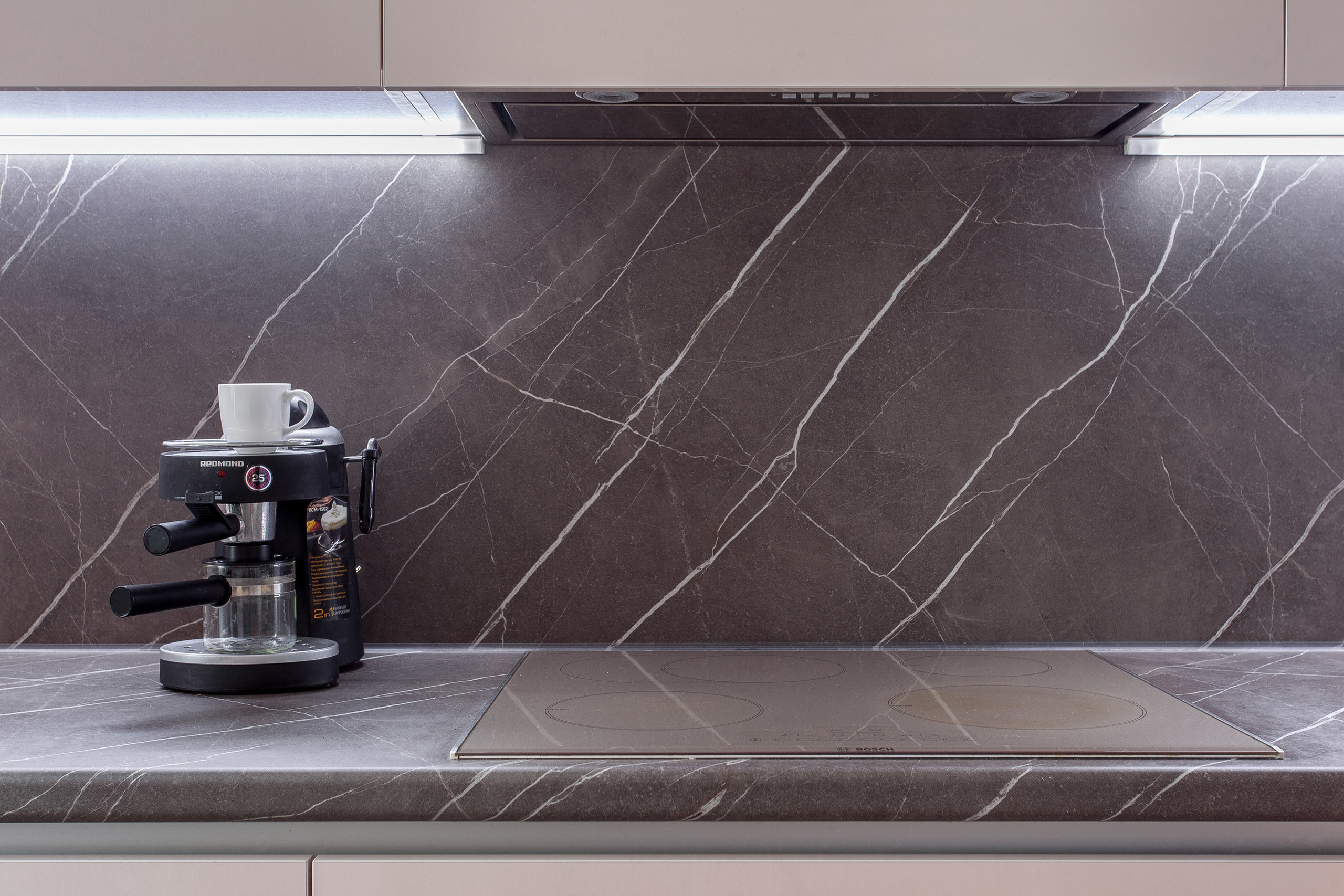 Фотосъемка Нежной кухни для портфолио студии мебели. Интерьерный фотограф Краснодар: профессионально по доступным ценам