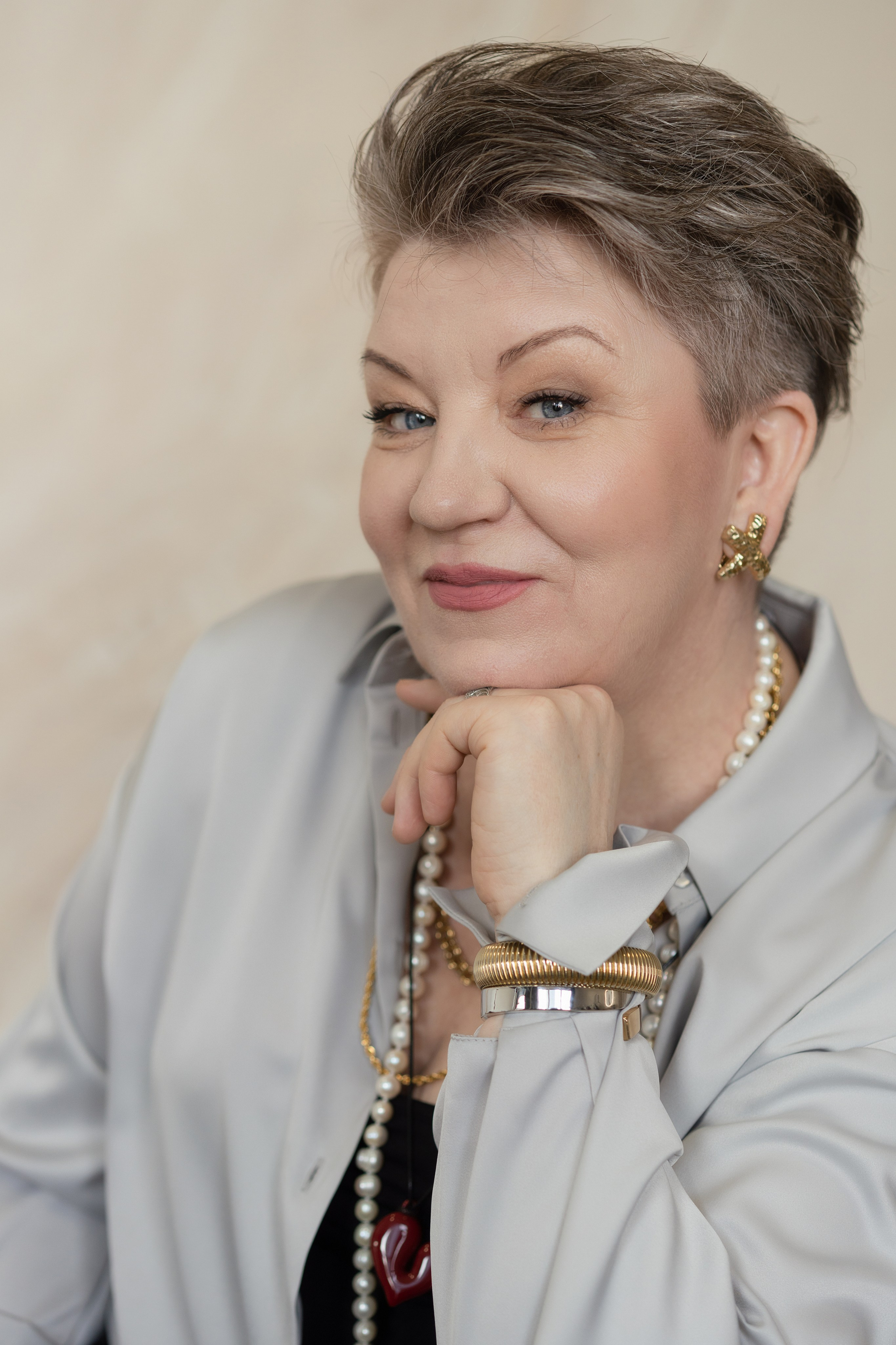 Ольга — нумеролог. Фотограф Москва Илюткина Евгения ilutkina.evgenia