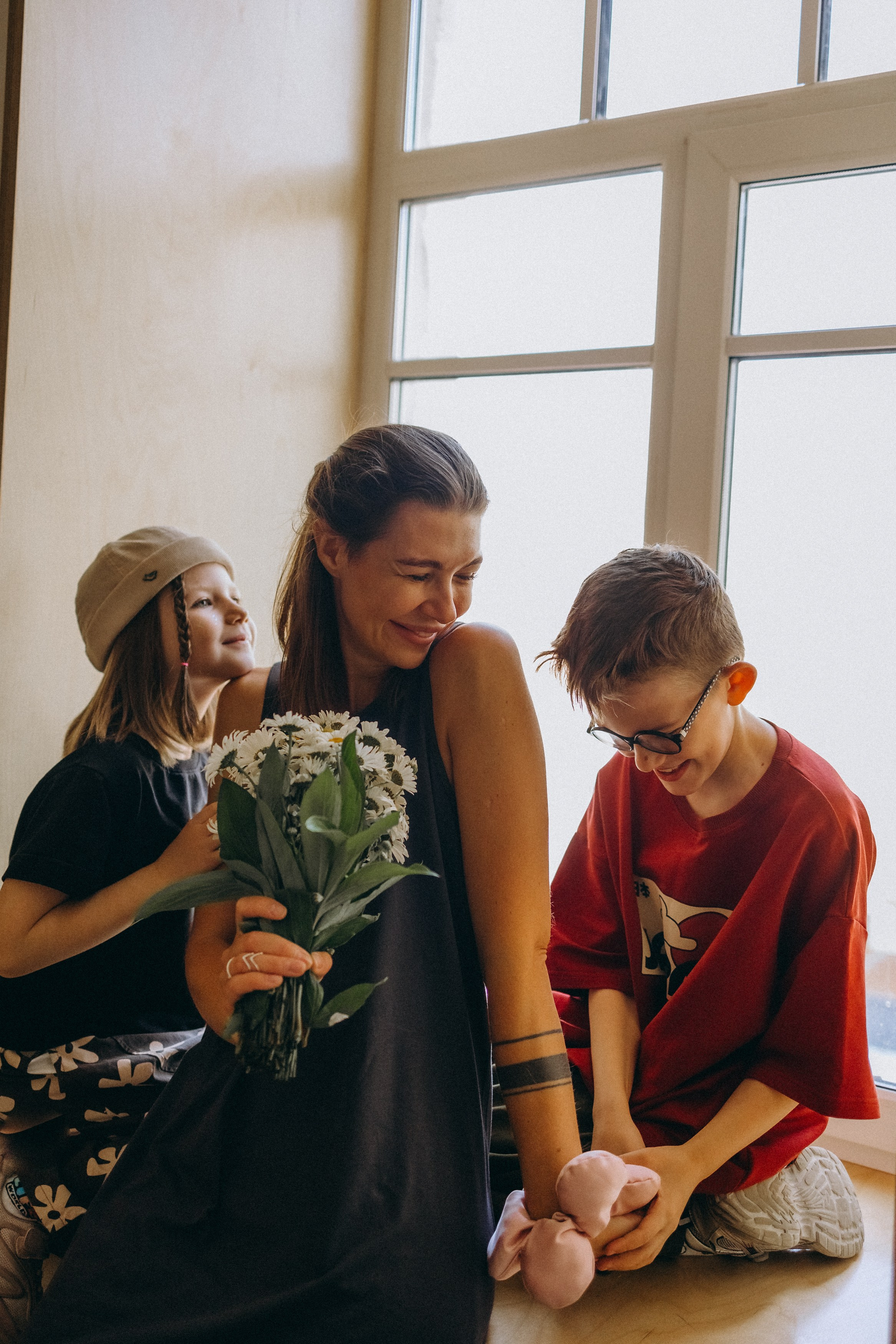 Таня, Костя, Стеша. Главная