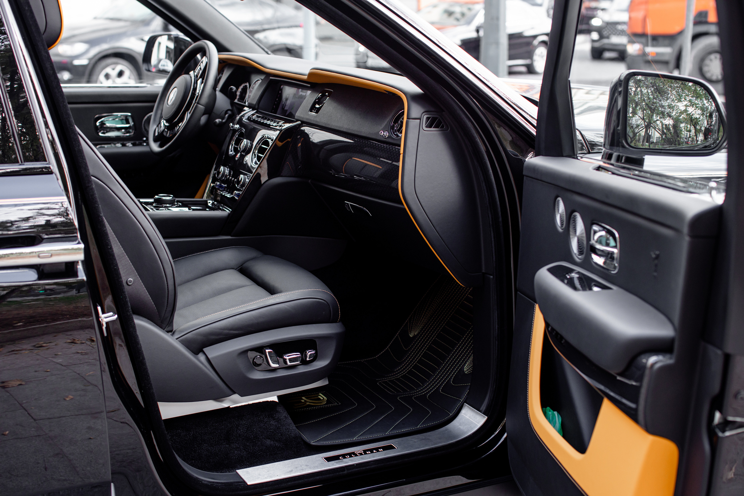 Rolls-Royce. Алексей Дьяков. Photo • Video • Event