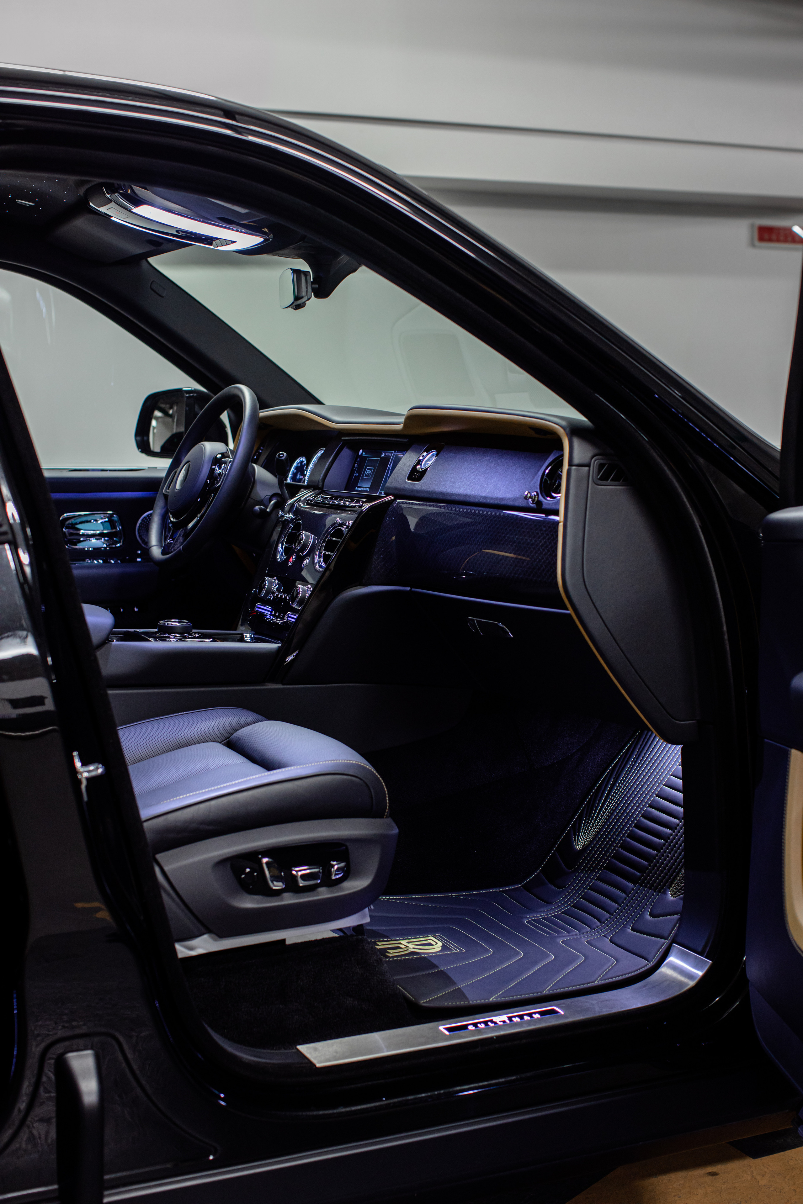 Rolls-Royce. Алексей Дьяков. Photo • Video • Event