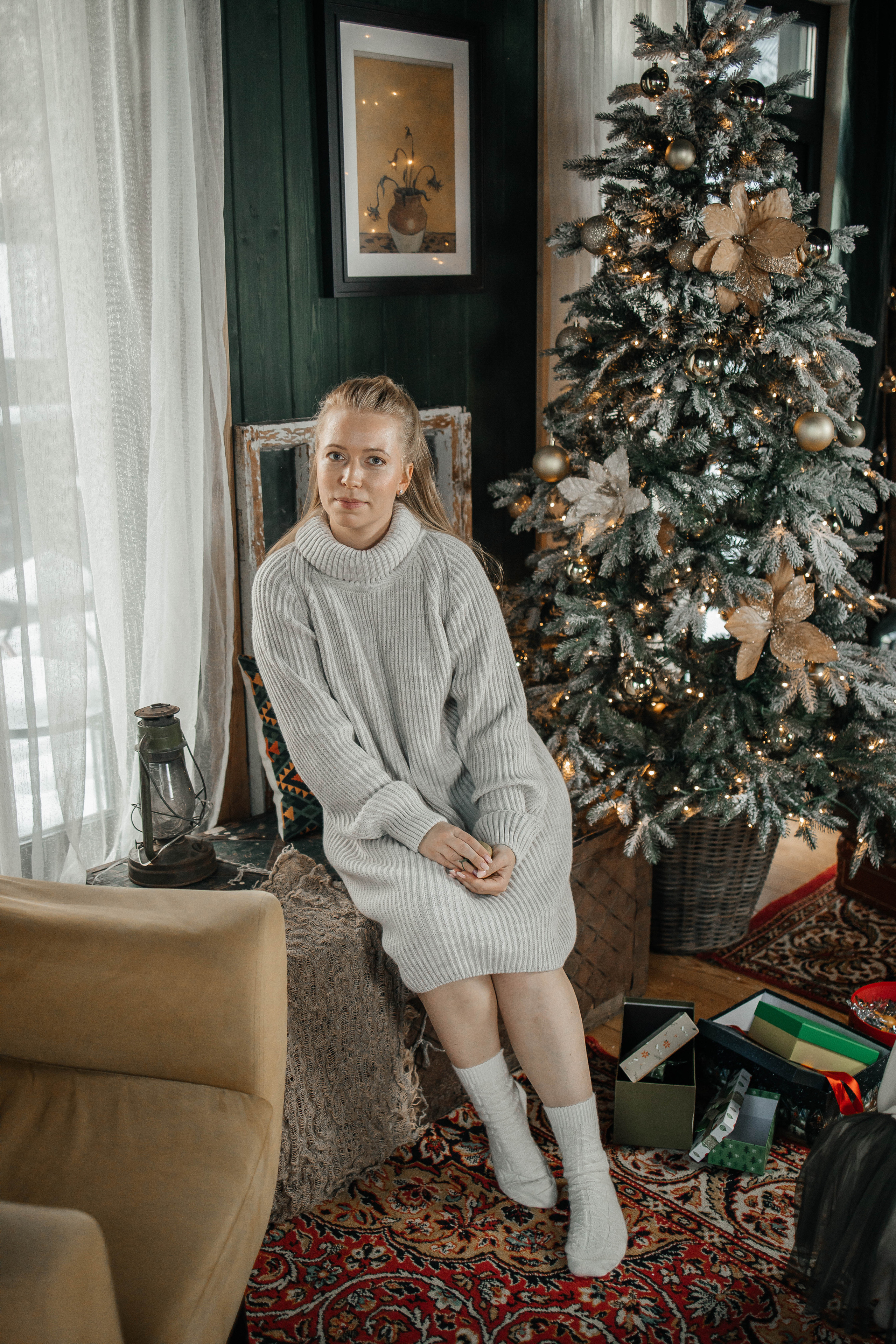 Ирина с семьей. Фотодом BlackHouse. Фотограф в Красногорске Инна Романова, индивидуальные съемки, лавстори