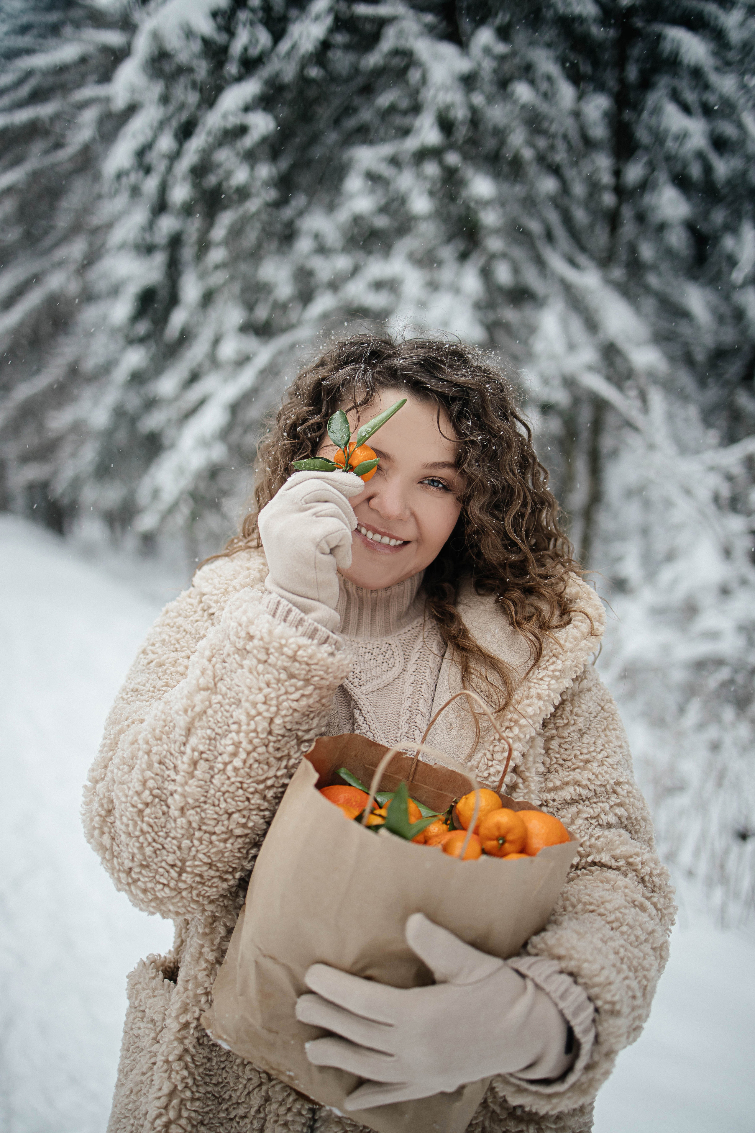 Мария, лесная фотопрогулка. Фотограф в Красногорске Инна Романова, индивидуальные съемки, лавстори