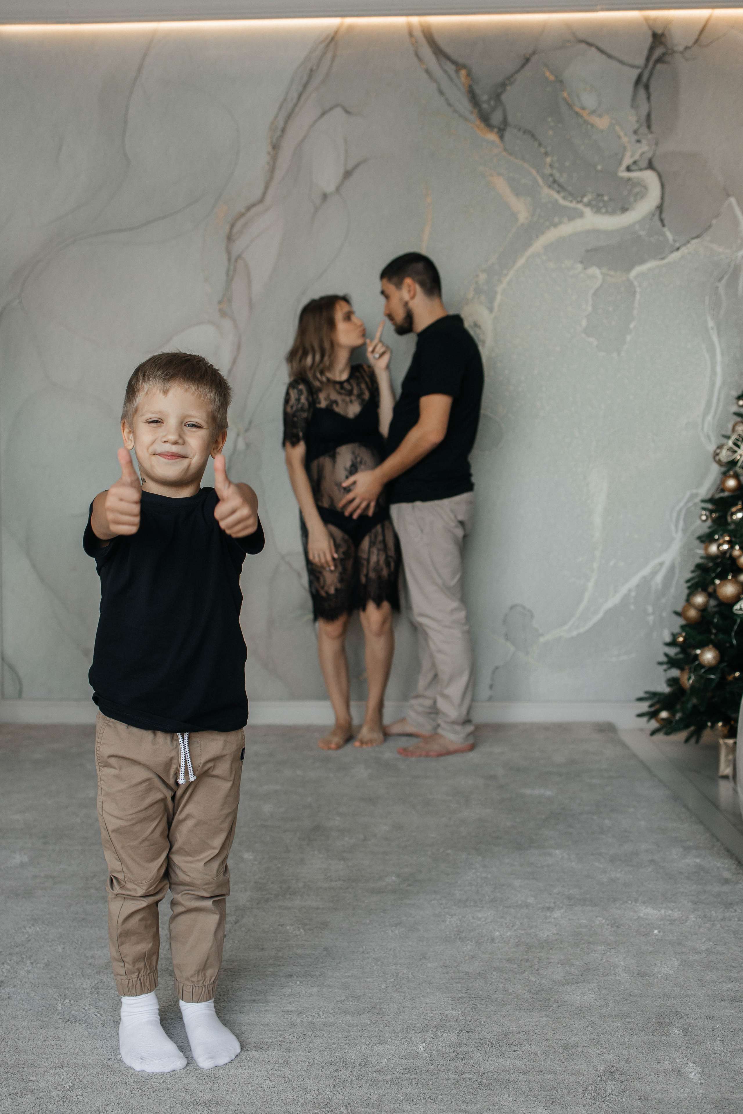 Анастасия с семьей. Фотостудия Cross-photo. Фотограф в Красногорске Инна Романова, индивидуальные съемки, лавстори