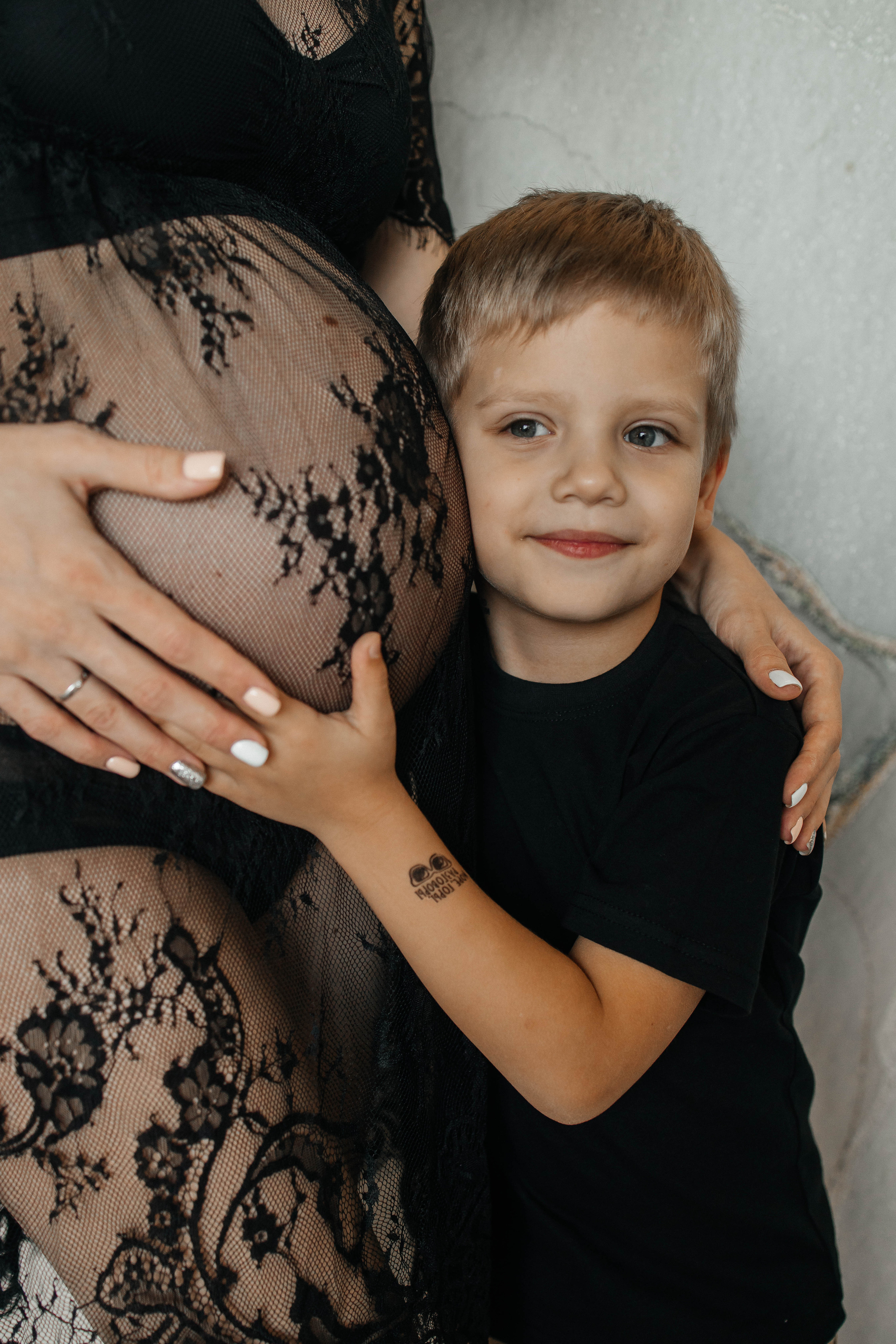 Анастасия с семьей. Фотостудия Cross-photo. Фотограф в Красногорске Инна Романова, индивидуальные съемки, лавстори