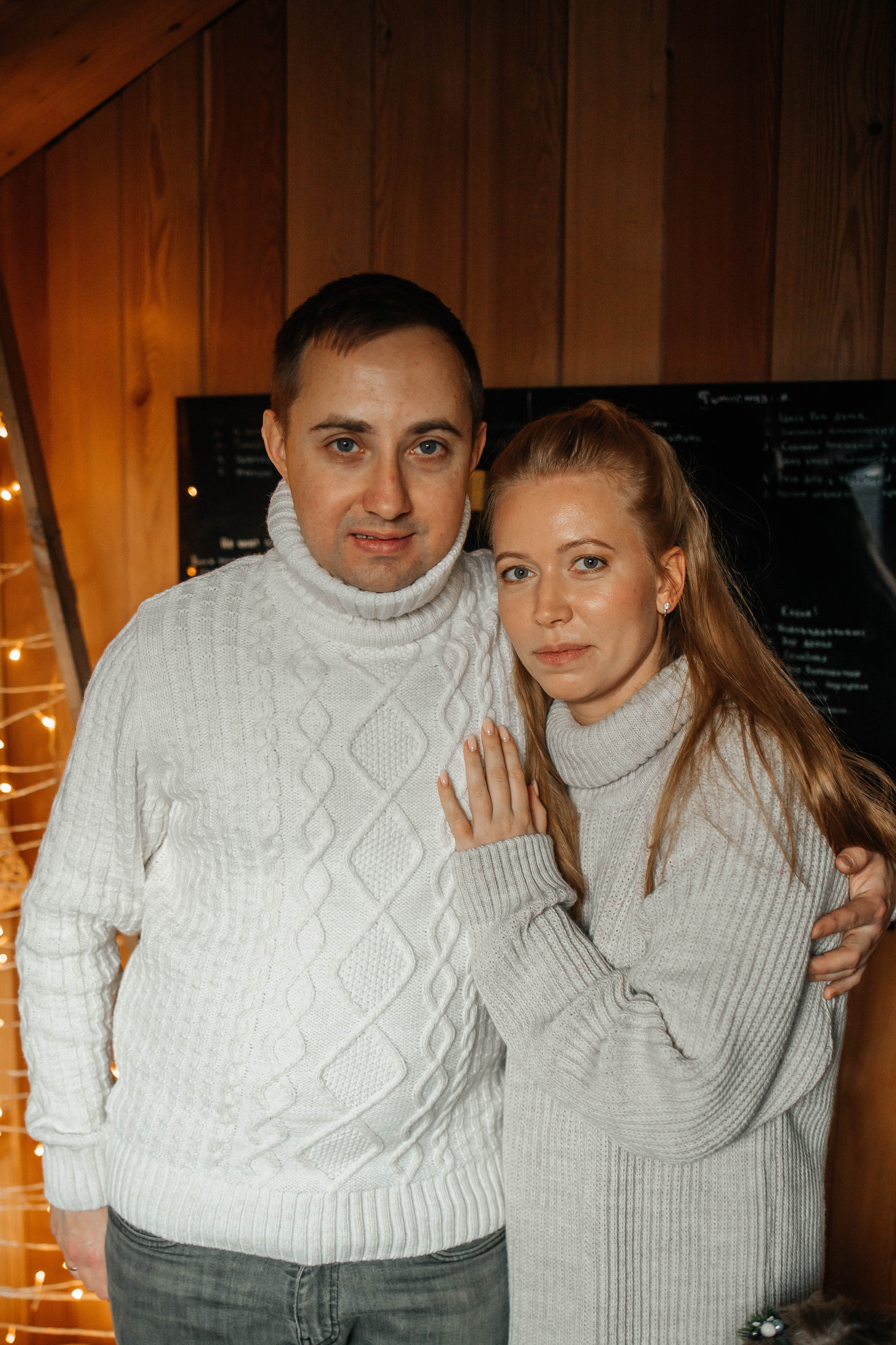 Ирина с семьей. Фотодом BlackHouse. Фотограф в Красногорске Инна Романова, индивидуальные съемки, лавстори