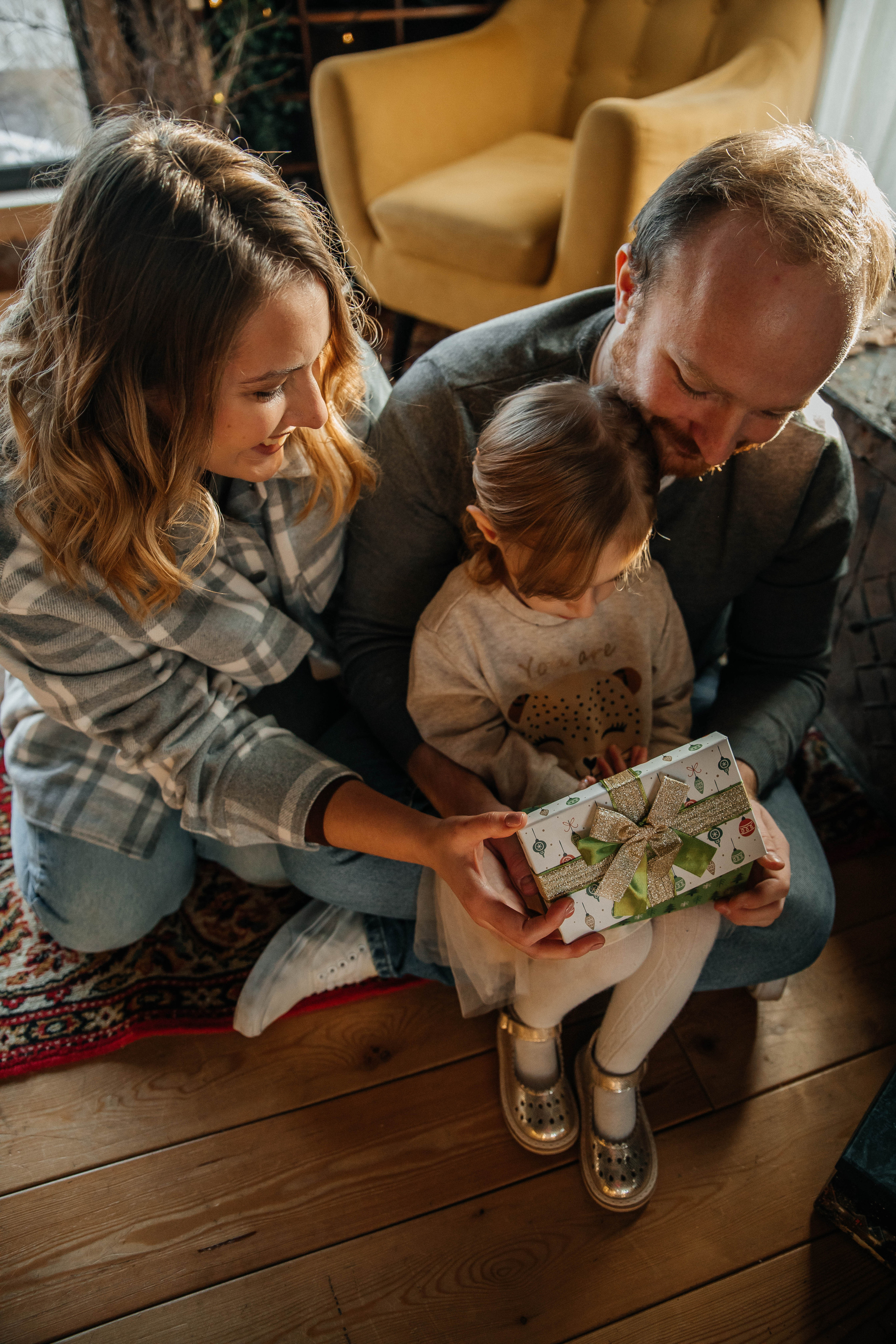 Мария с семьей. Фотодом BlackHouse. Фотограф в Красногорске Инна Романова, индивидуальные съемки, лавстори