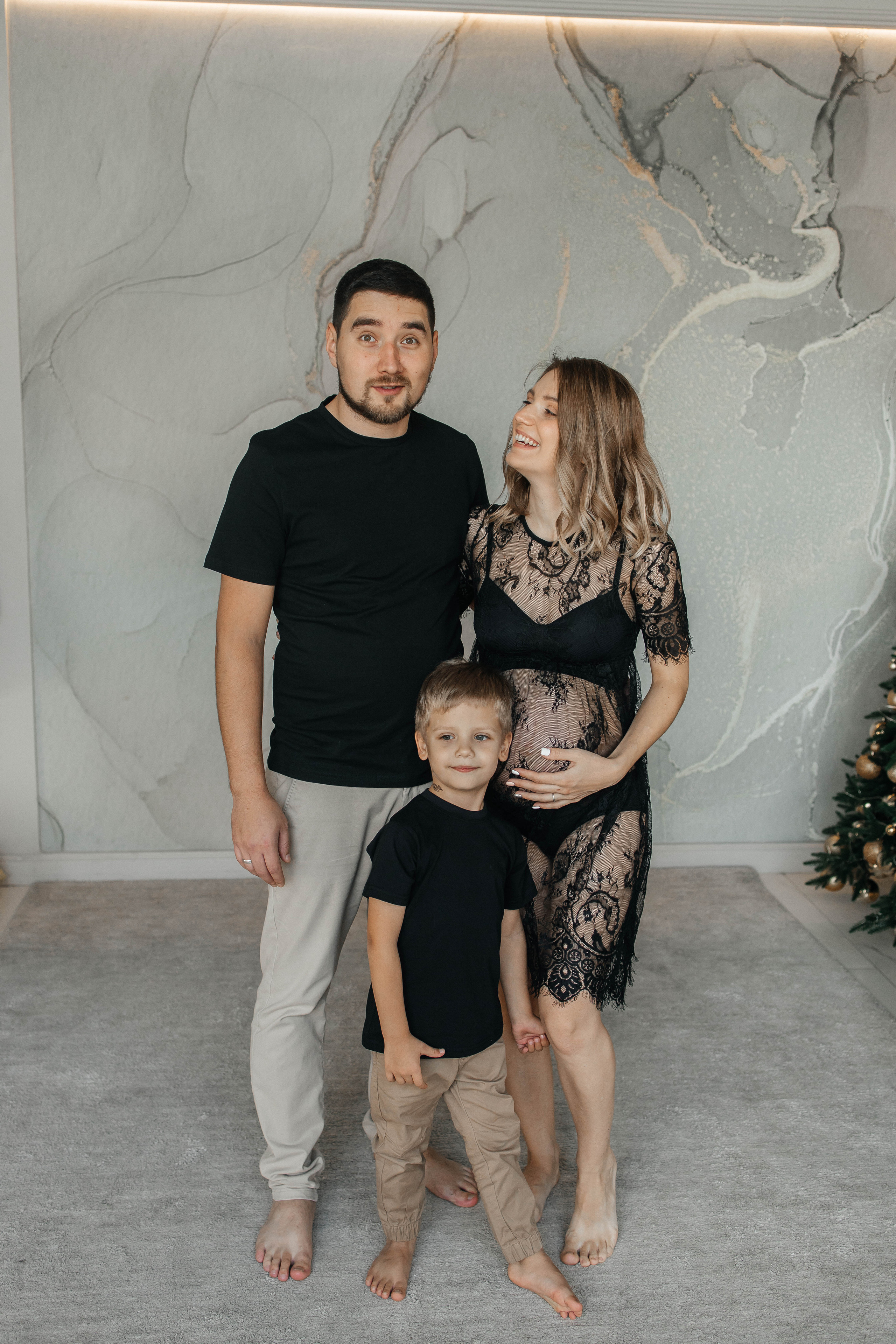 Анастасия с семьей. Фотостудия Cross-photo. Фотограф в Красногорске Инна Романова, индивидуальные съемки, лавстори