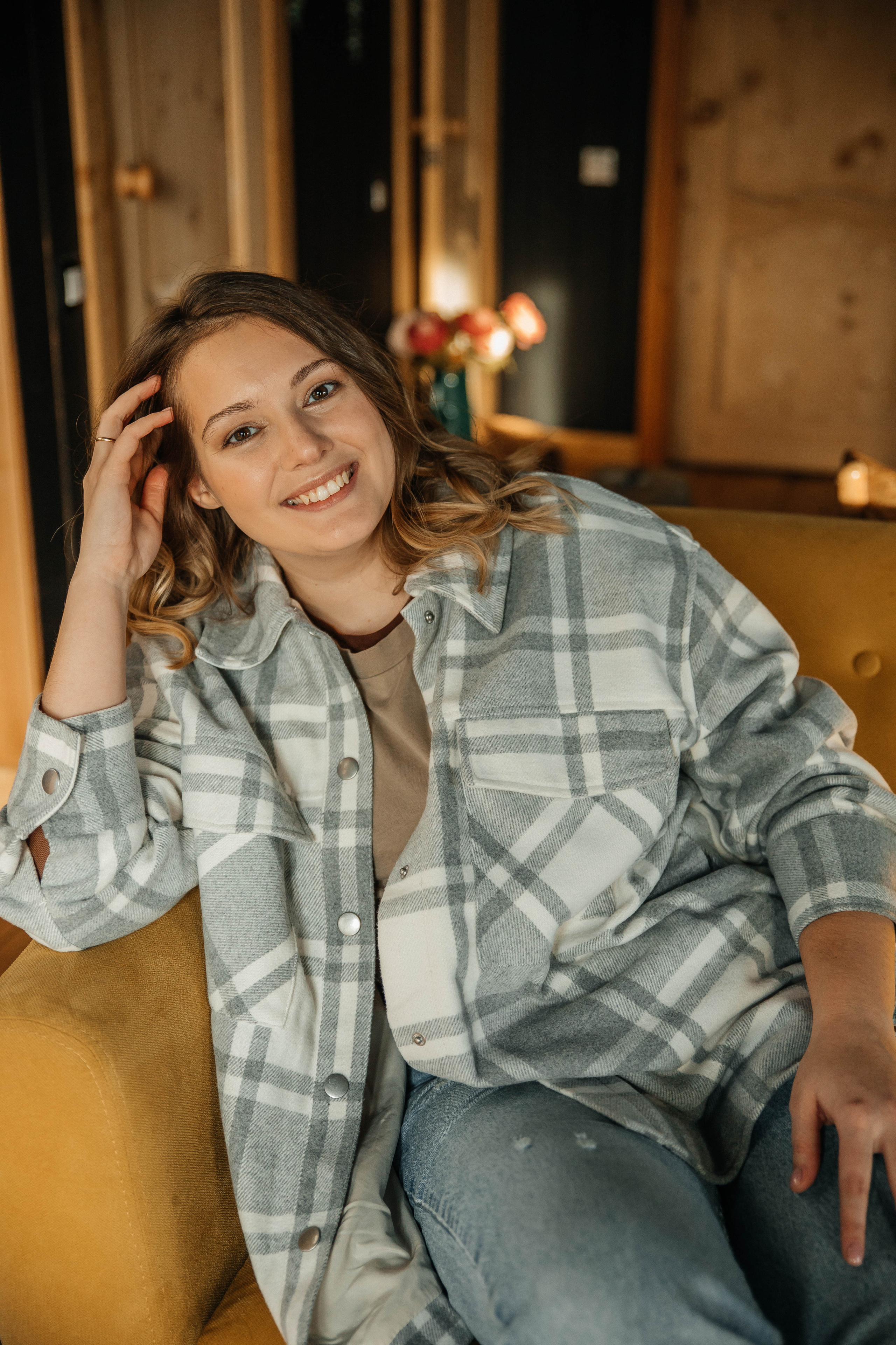 Мария с семьей. Фотодом BlackHouse. Фотограф в Красногорске Инна Романова, индивидуальные съемки, лавстори