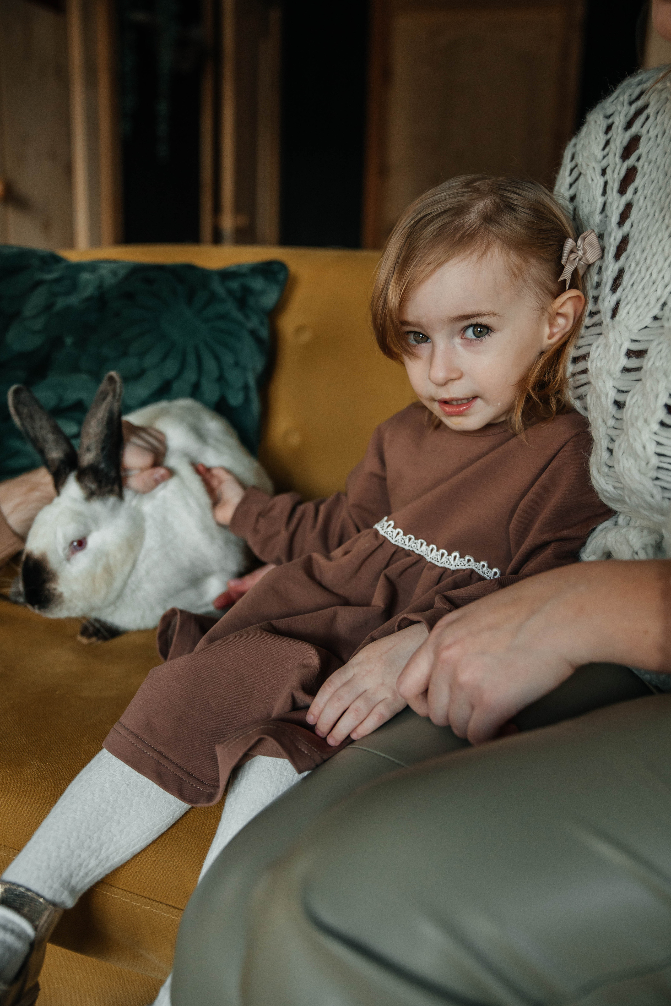 Мария с семьей. Фотодом BlackHouse. Фотограф в Красногорске Инна Романова, индивидуальные съемки, лавстори