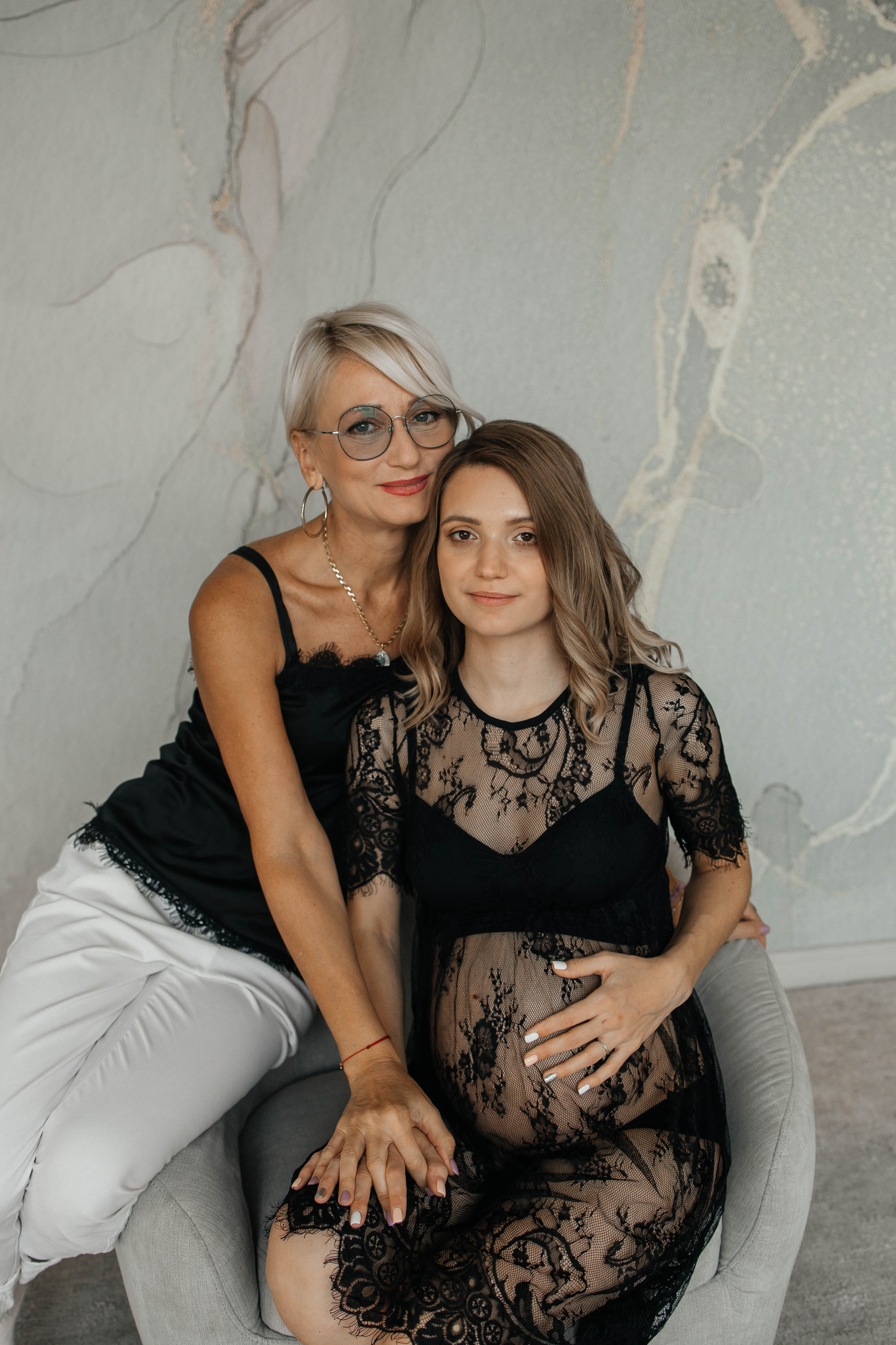 Анастасия с семьей. Фотостудия Cross-photo. Фотограф в Красногорске Инна Романова, индивидуальные съемки, лавстори