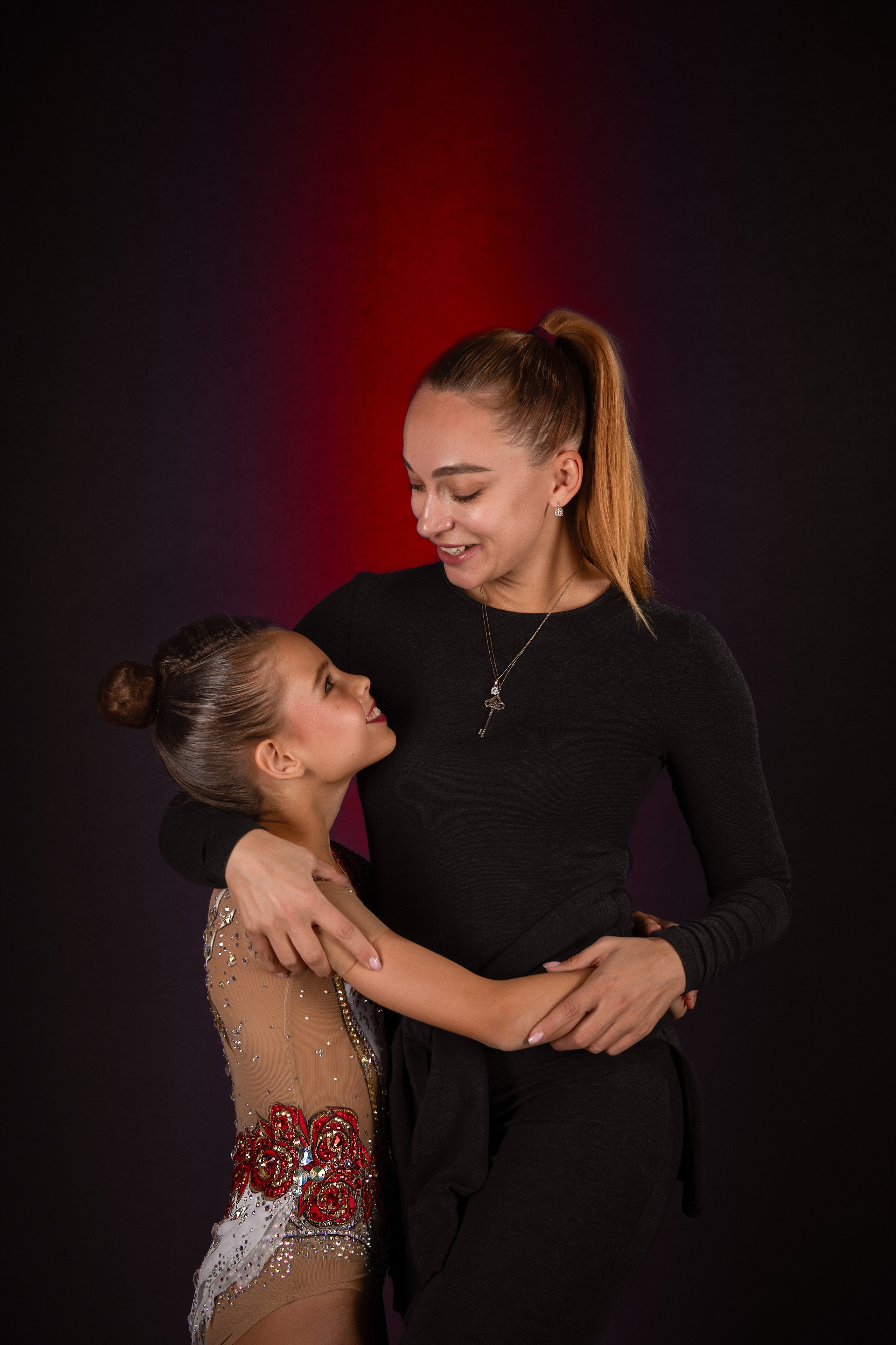 Наши возможности. ФОТОВИДЕОСПОРТ. Фото видео услуги на соревнованиях по художественной гимнастике. Видеотрансляция соревнований. Москва, ЦФО, ПФО