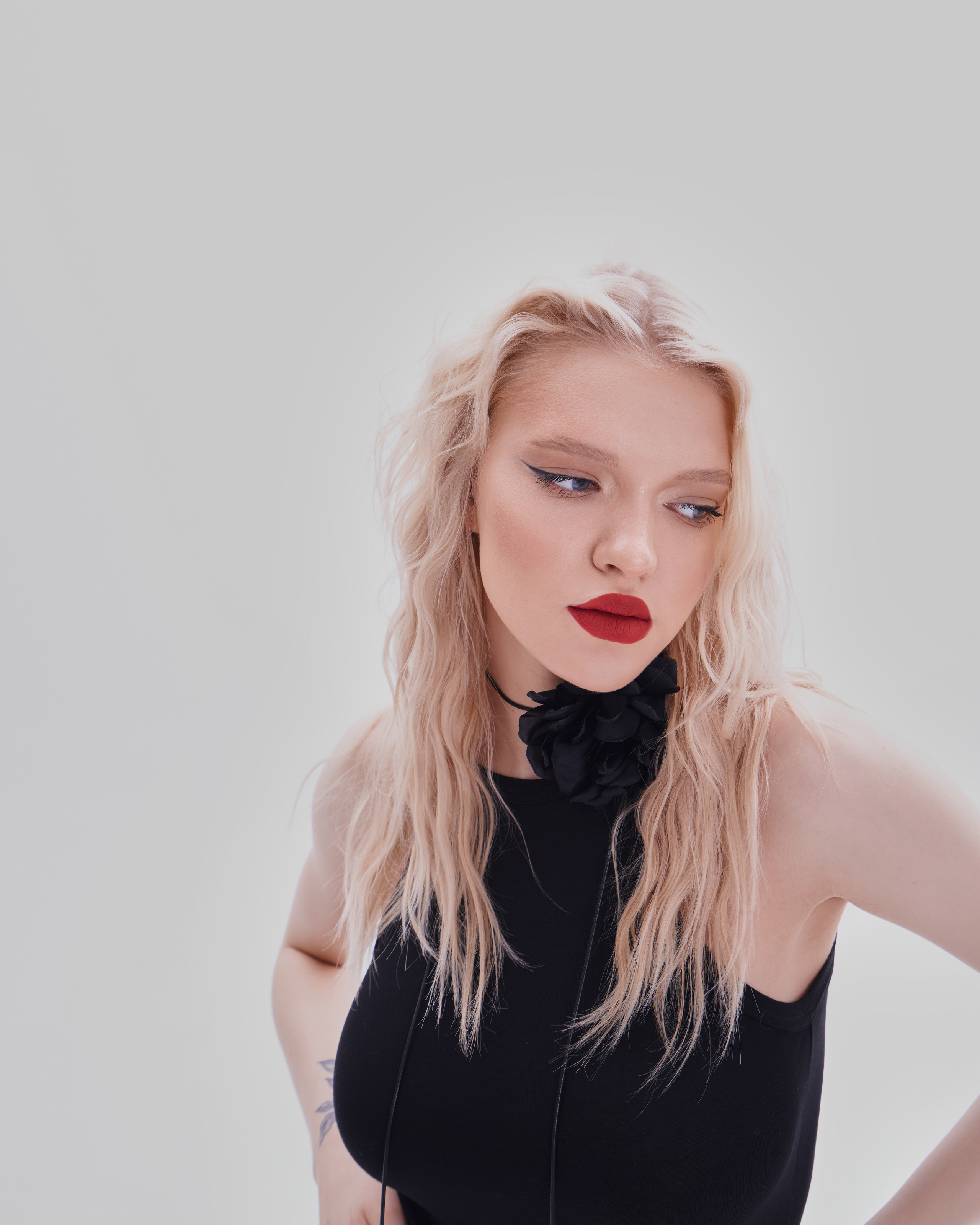 Portrait, woman, model photoshoot. Norman Wells photographer Ekaterina Konovalenko