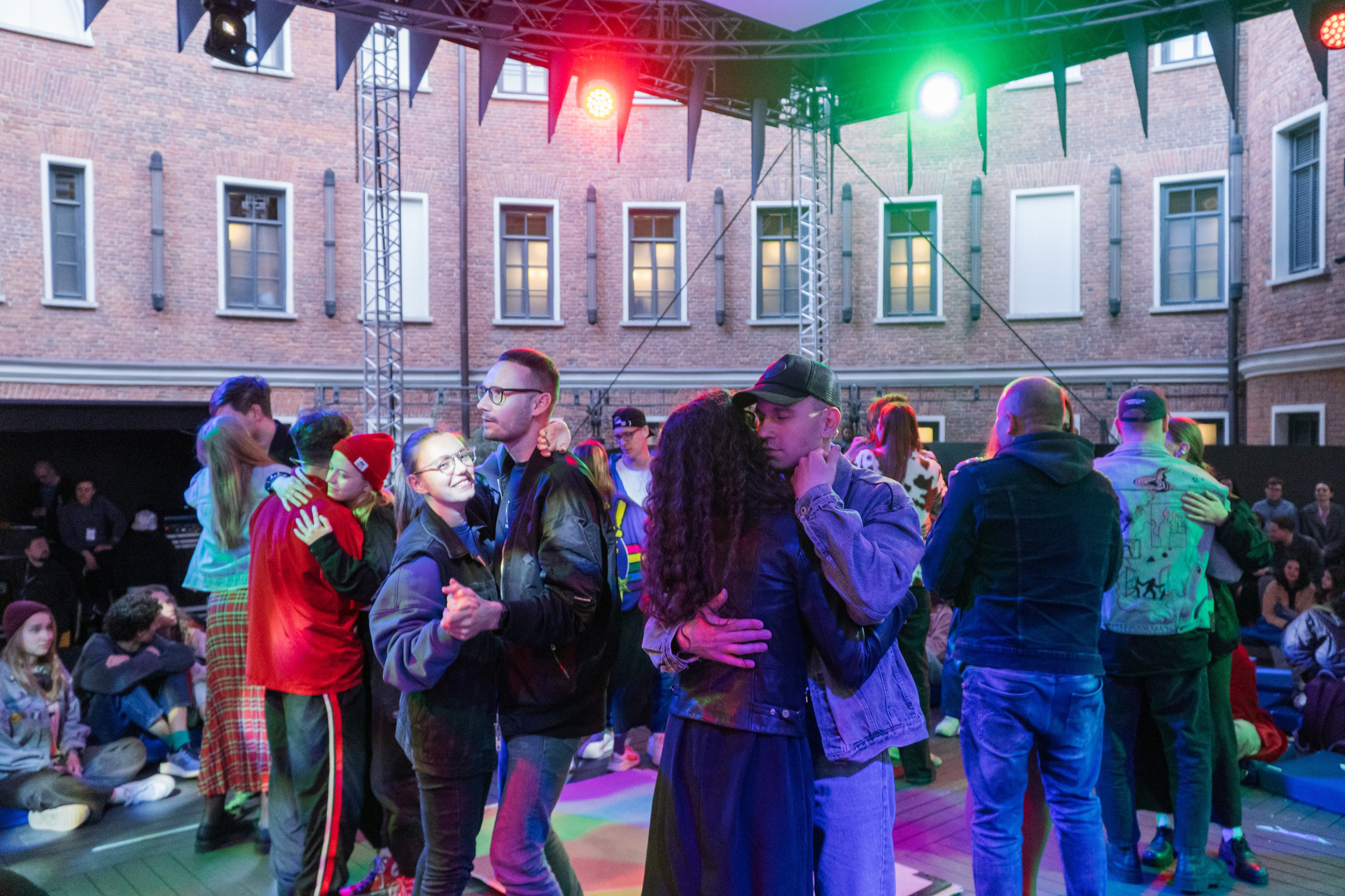 Квадрат: badtheatre. Фотограф в Санкт-Петербурге Авдотья Благовещенская