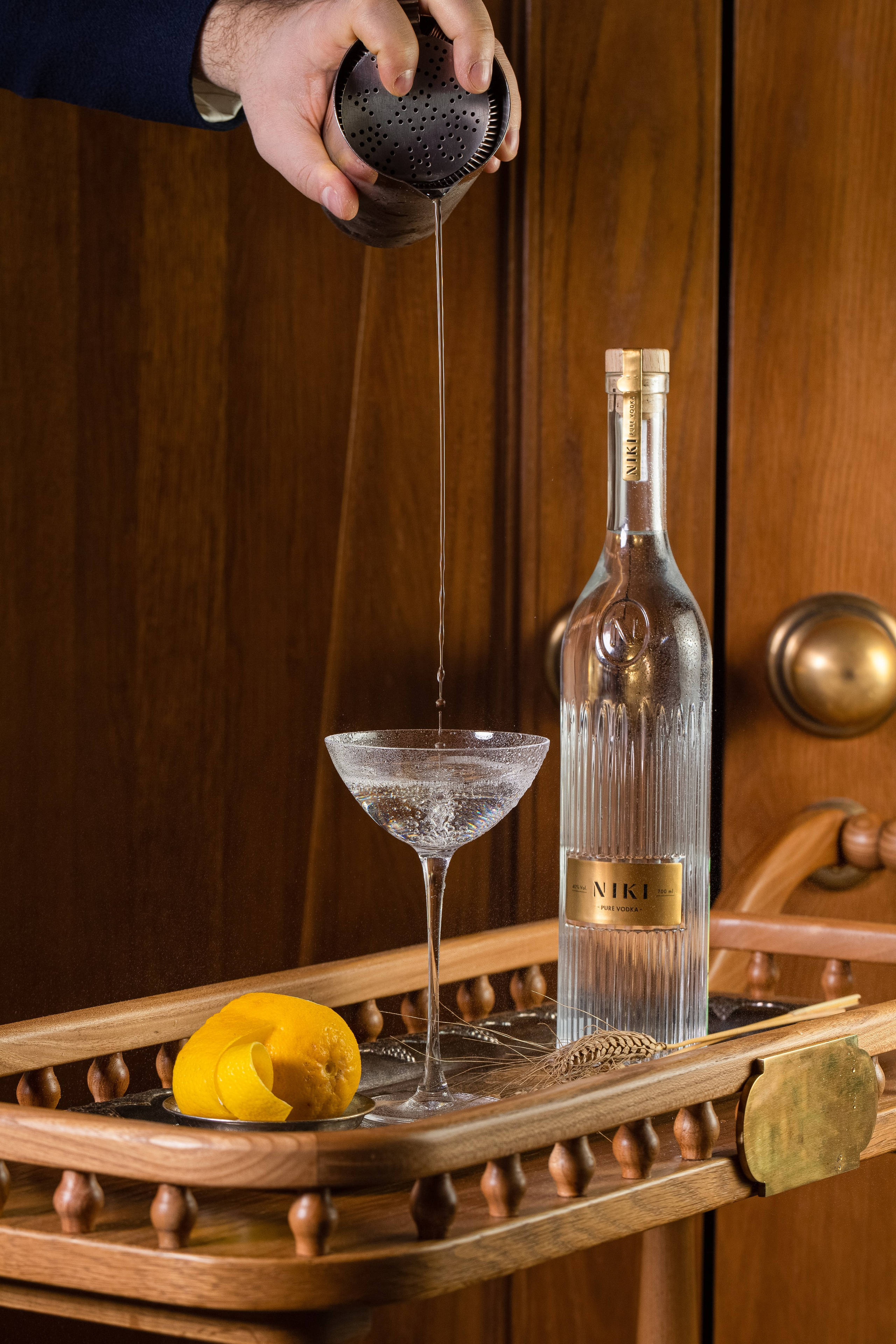 Водка Niki. Краснов Максим фуд-фотограф, предметный фотограф, Москва