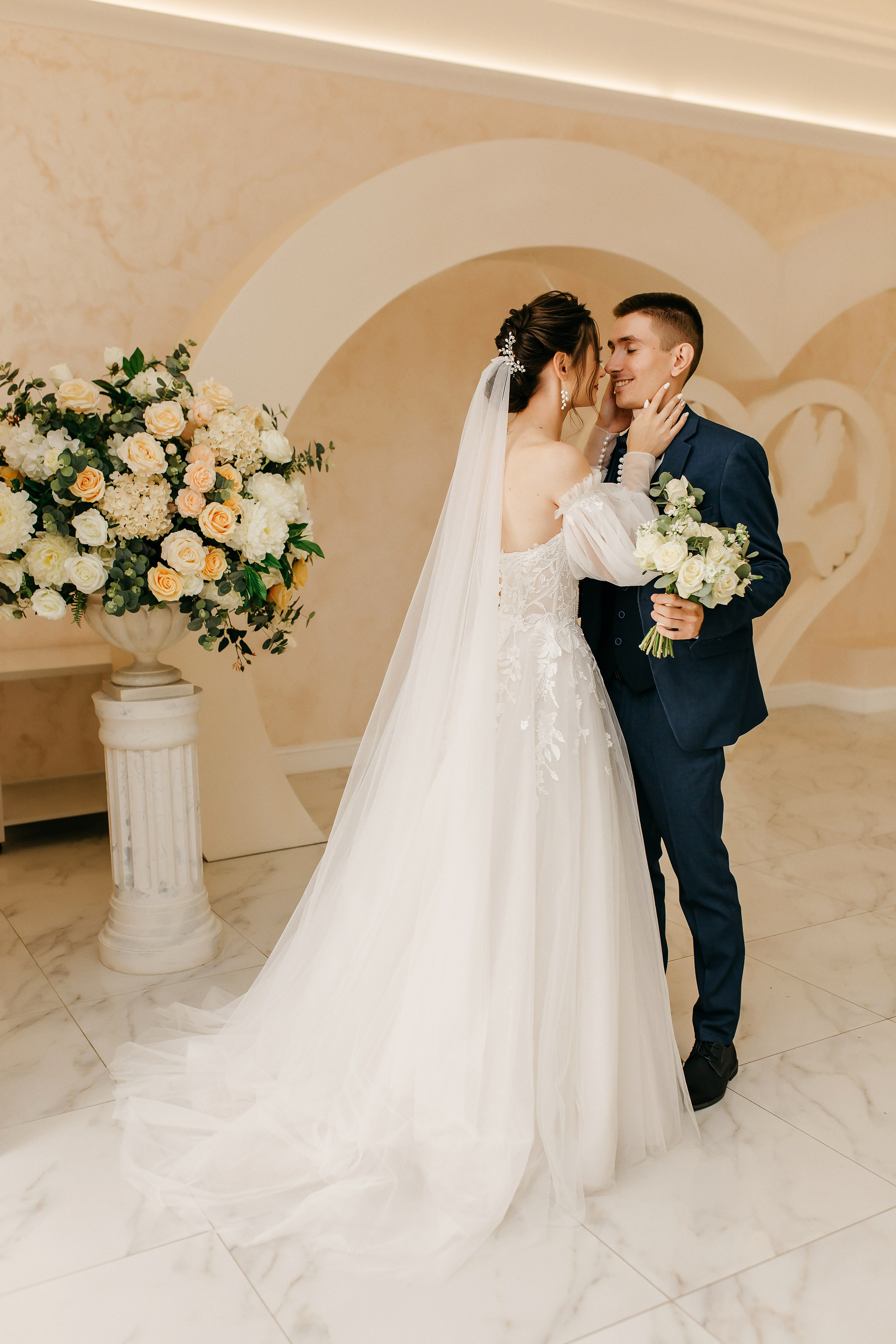 Валерий и Мария. Kirinatanya.ru