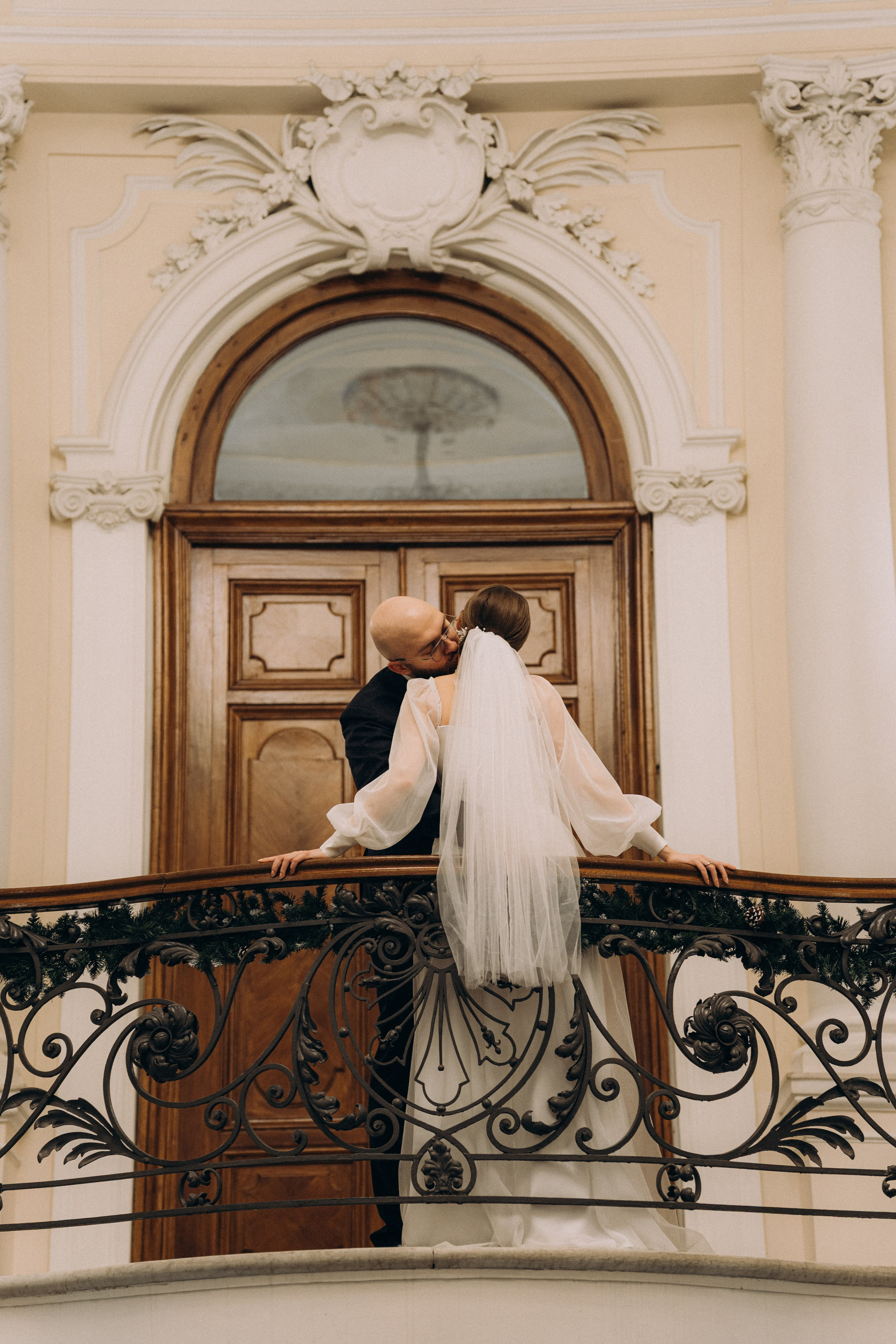 СВАДЕБНАЯ СЬЕМКА ВО ВТОРОМ ДВОРЦЕ (ДЕКАБРЬ) ТАКЖЕ СЬЕМКА В СТУДИИ НА ЧЕРНЫШЕВСКОЙ. Профессиональный фотограф, Санкт-Петербург — Виктория Богомолова