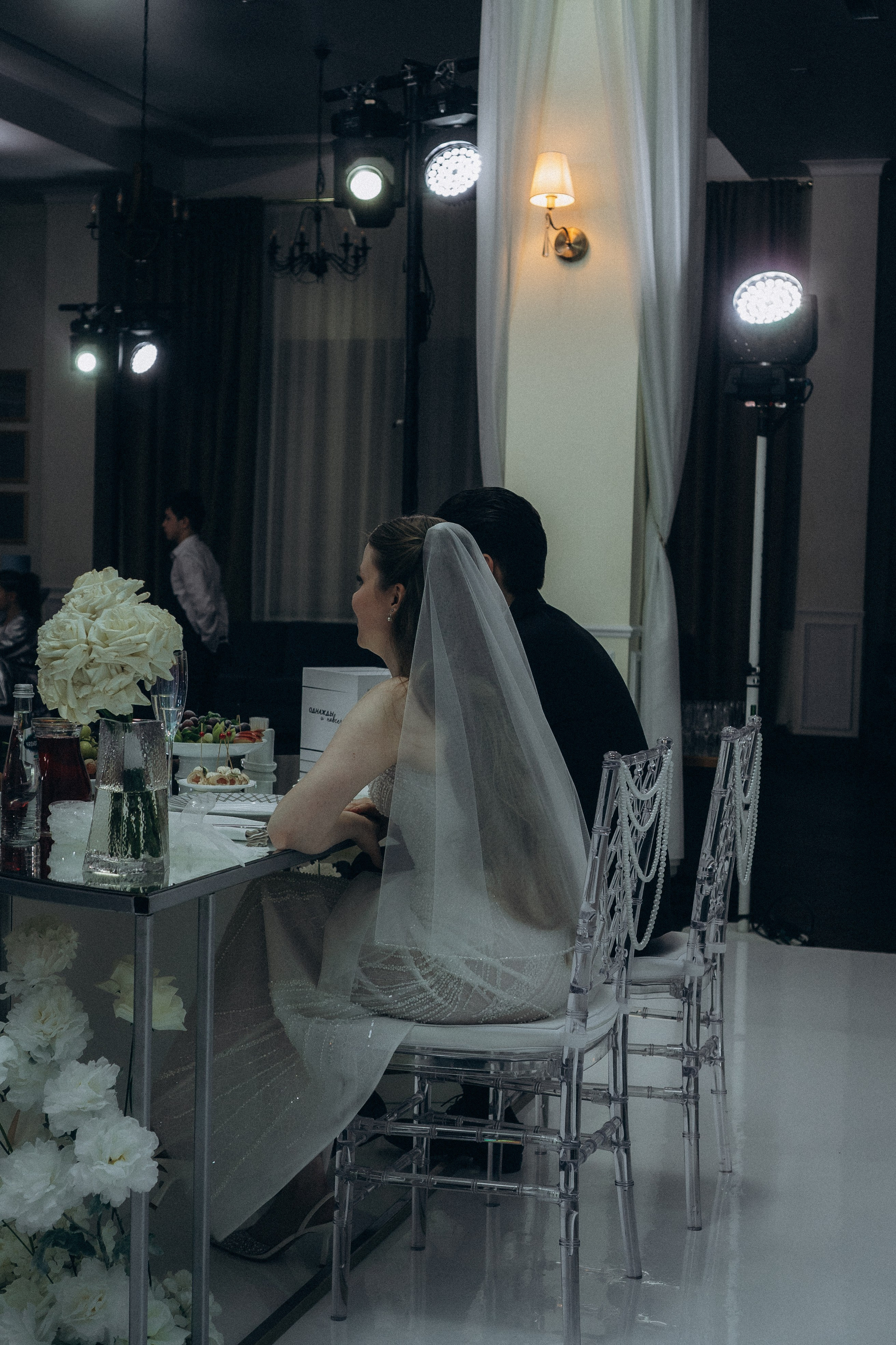 СВАДЕБНАЯ СЬЕМКА СБОРОВ В ОТЕЛЕ И ВЫЕЗД НА ЦЕРЕМОНИЮ (СНЯТО В СИБИРЕ В НИЖНЕВАРТОВСКЕ). Профессиональный фотограф, Санкт-Петербург — Виктория Богомолова