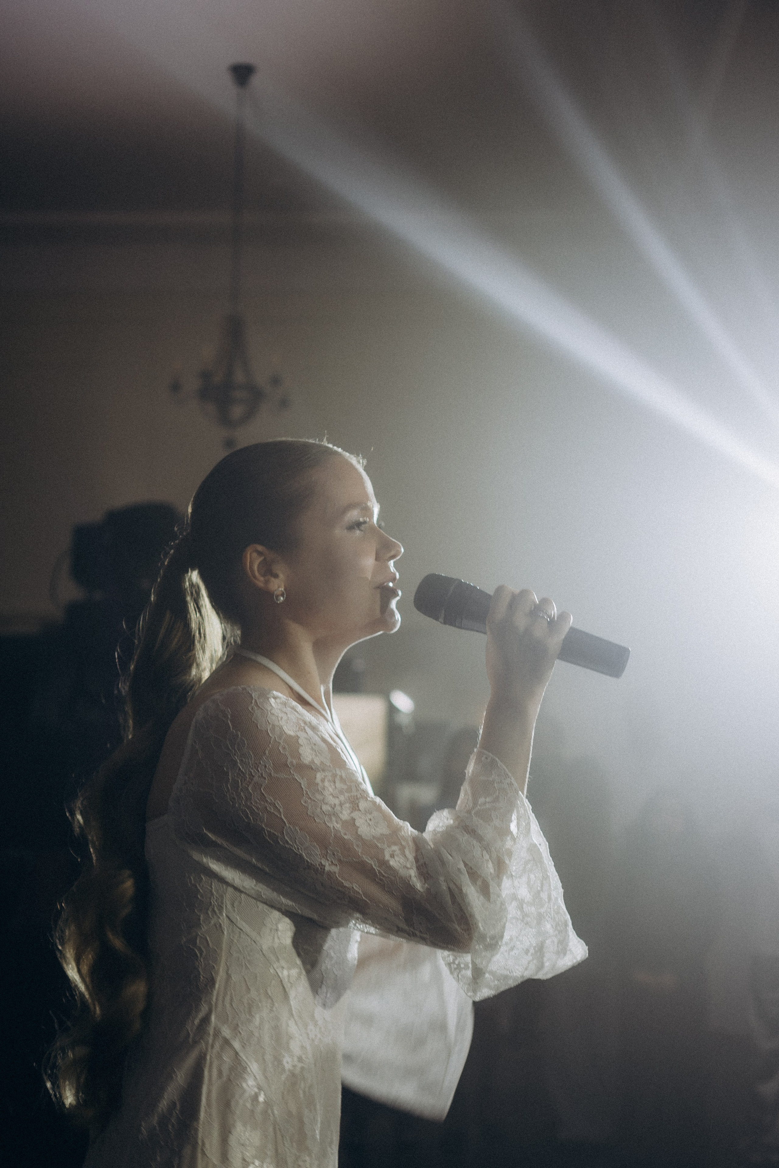 СВАДЕБНАЯ СЬЕМКА СБОРОВ В ОТЕЛЕ И ВЫЕЗД НА ЦЕРЕМОНИЮ (СНЯТО В СИБИРЕ В НИЖНЕВАРТОВСКЕ). Профессиональный фотограф, Санкт-Петербург — Виктория Богомолова