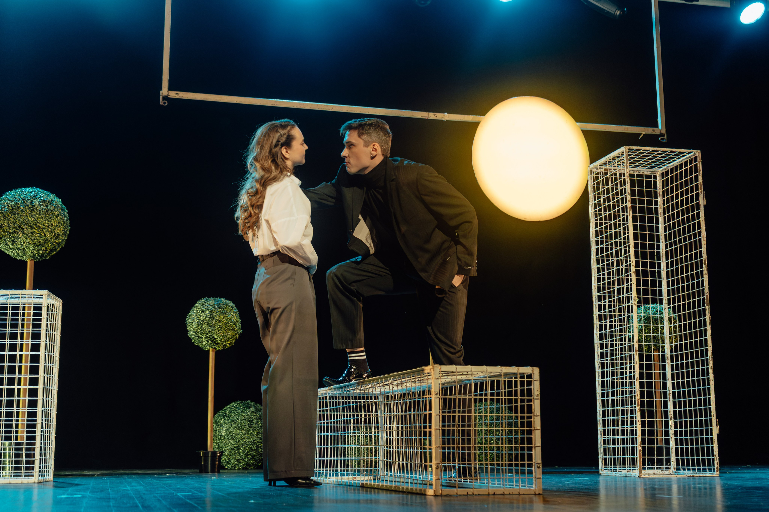 Сначала театр — театр с начала. «Дикарь». Никита Скрипник — ТЕАТР В СТИЛЕ ФЭШН