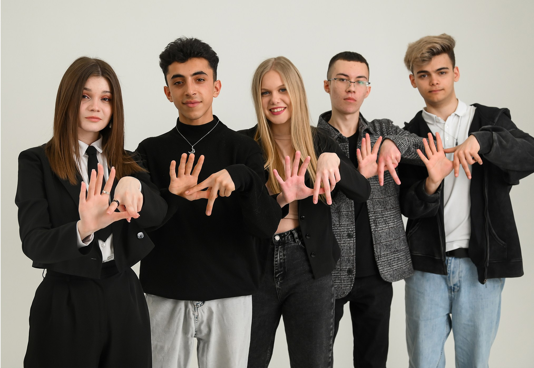 Фотосъемка на альбомы 9-11 классы. Выпускные альбомы Искитим Бердск Новосибирск