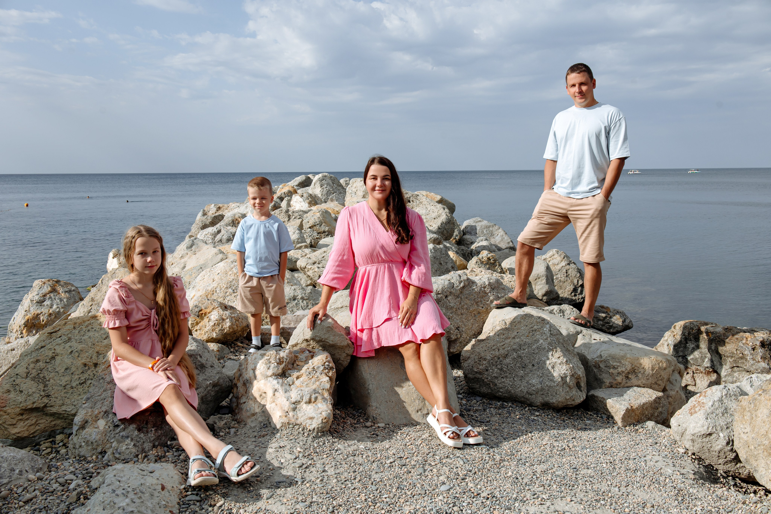 Екатерина, Сергей, Арина, Андрей. Wedding and family photographer in Gelendzhik Victoria Balashova