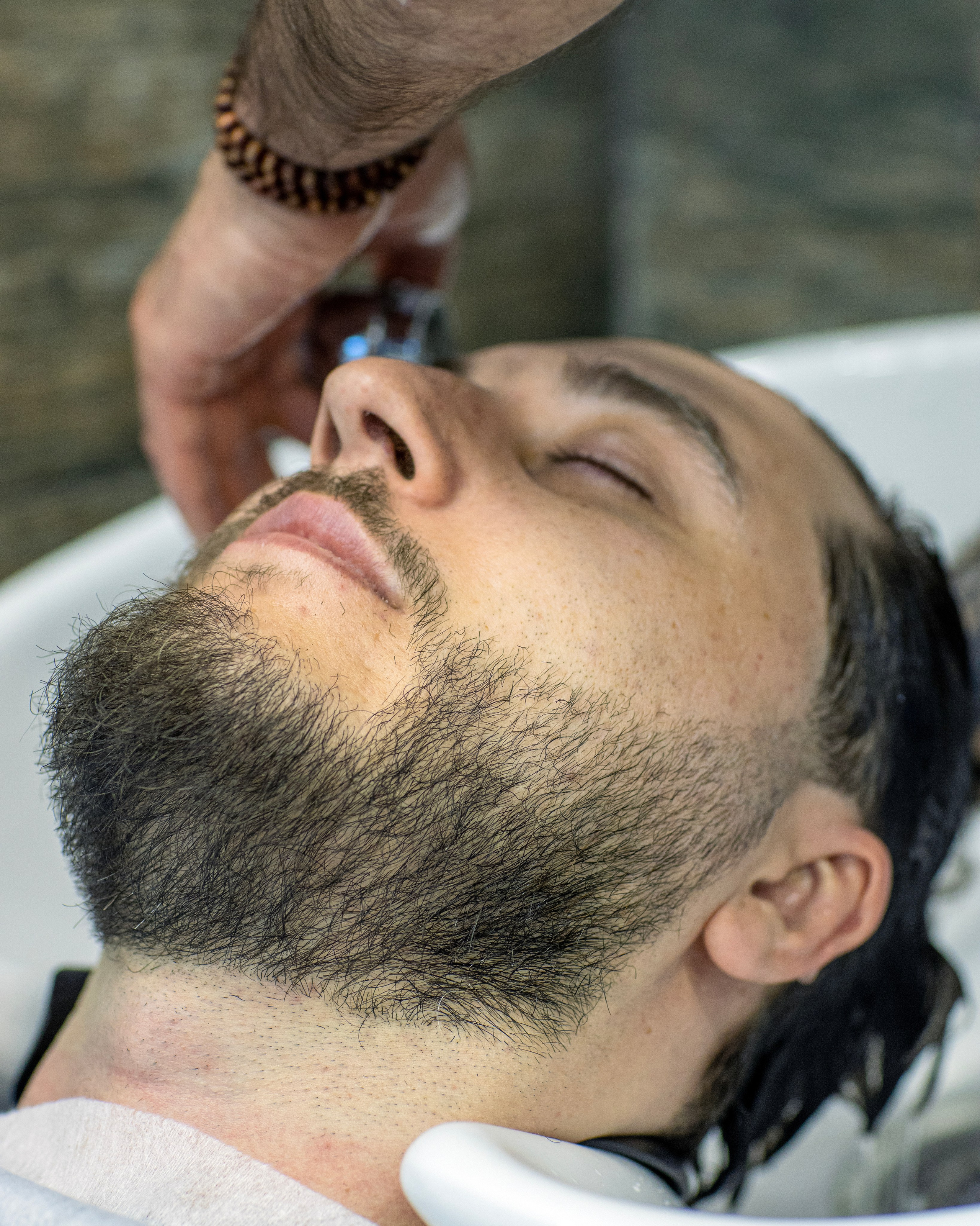 Барбершоп"Mens HUB». Медиапродюсер, фотограф в Минеральных Водах —Виктор Холодов