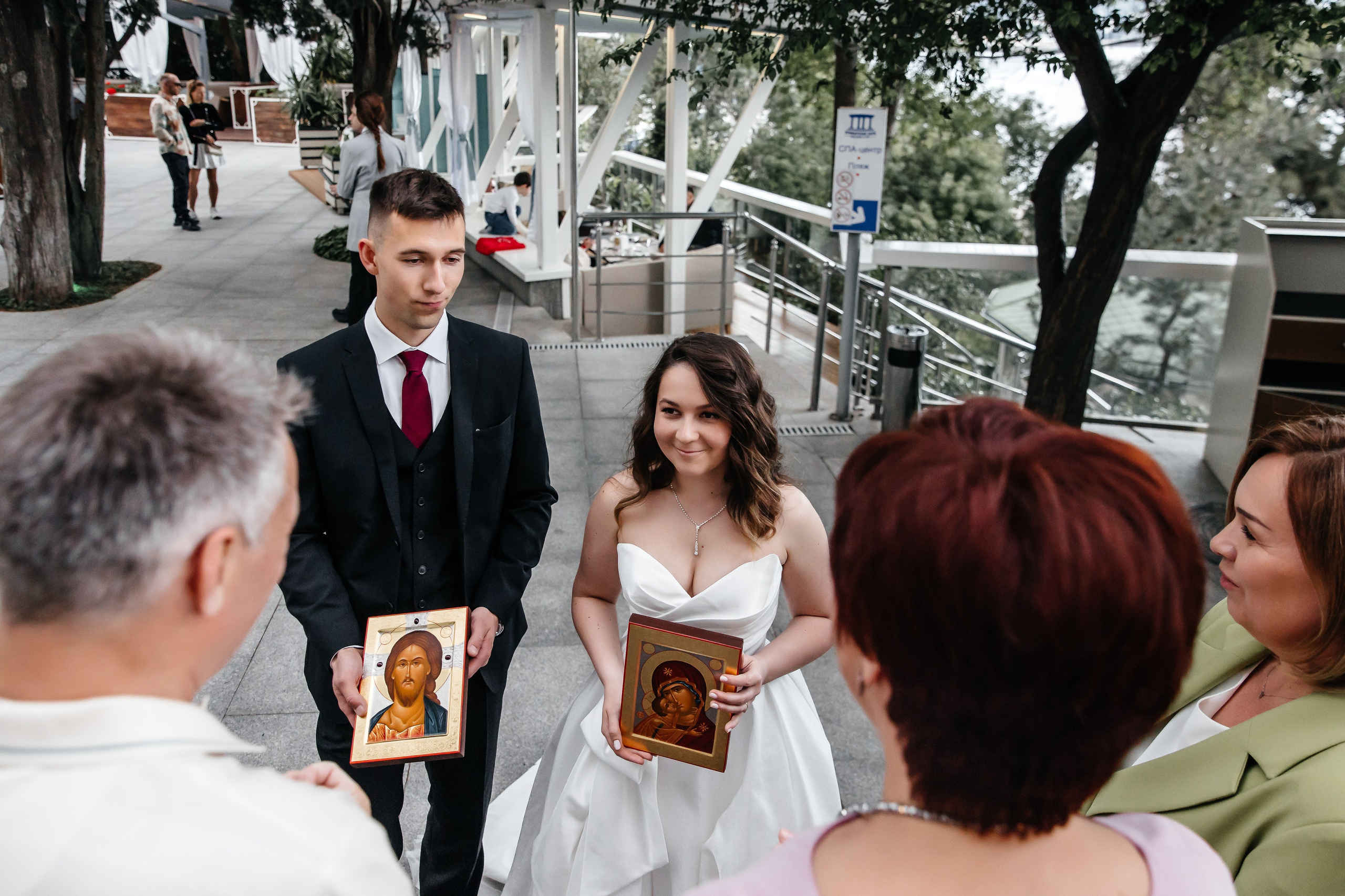 Парк Харакс, май в Крыму. Анонс свадьбы Ильи и Ксении. Свадебный фотограф в Крыму и Севастополе Ольга Баскакова