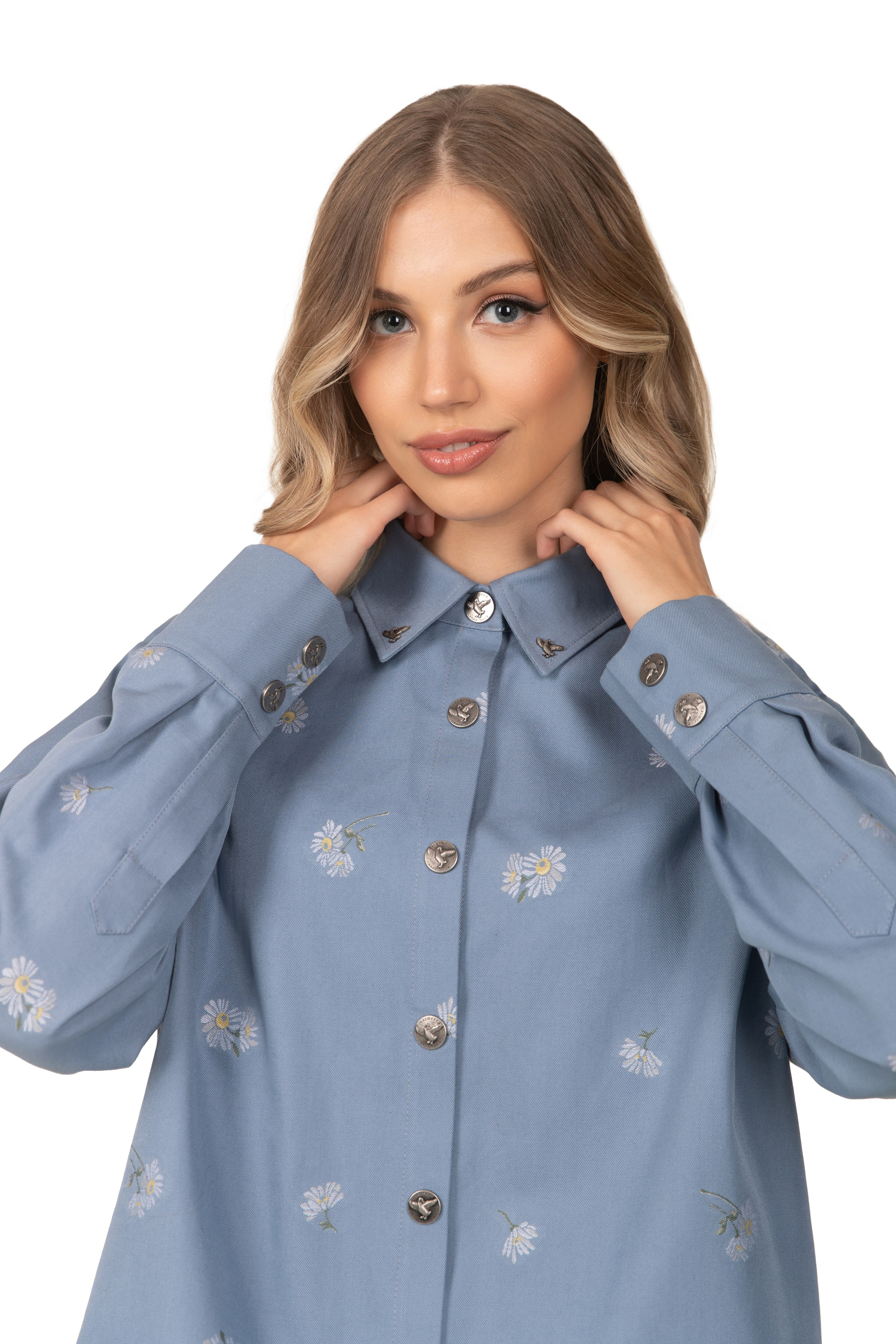 Фотосъемка каталога одежды для маркетплейсов в Минске. Профессиональный фотограф Анастасия Кохно