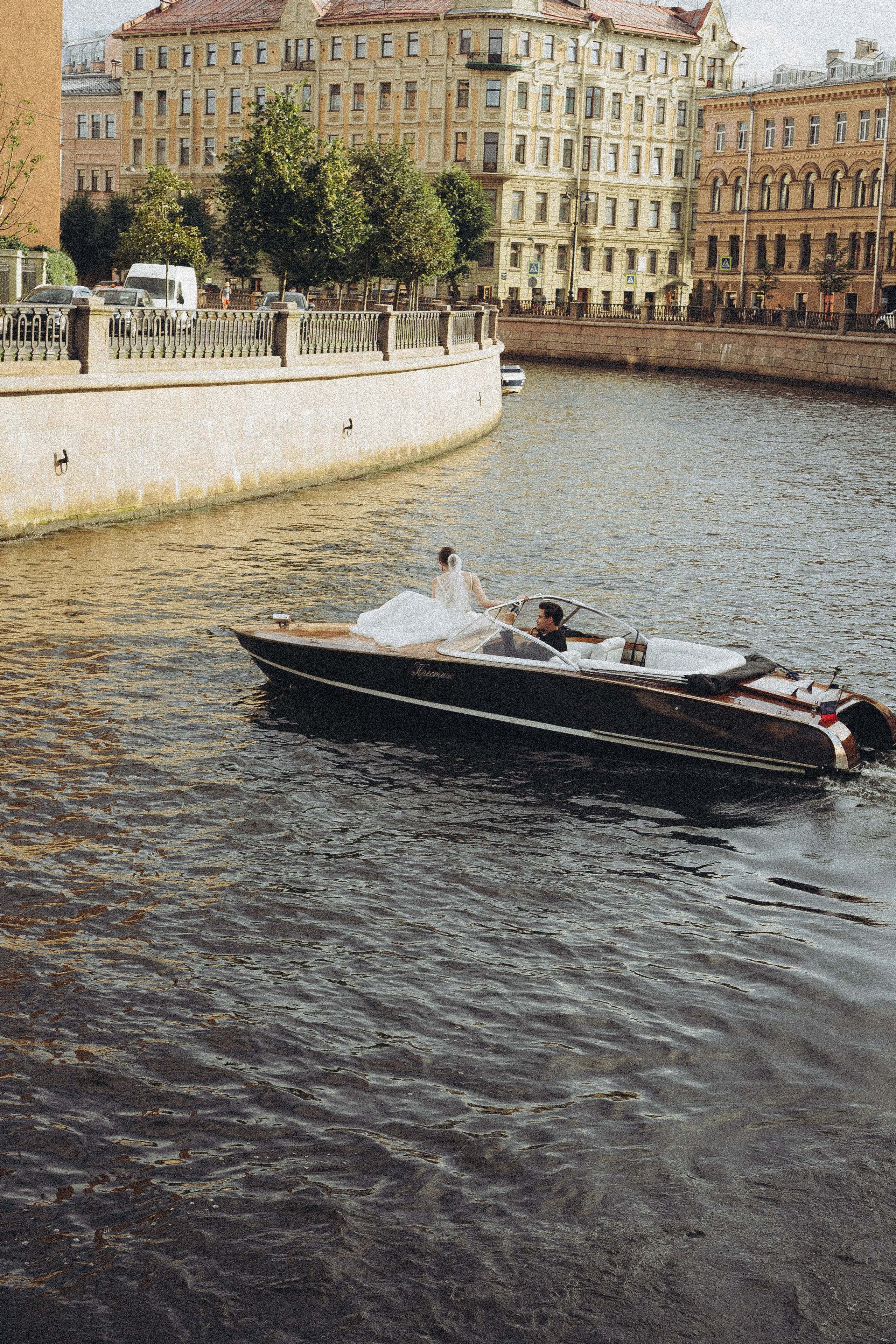 СВАБЕДНАЯ СЬЕМКА В СТУДИИ В ЦЕТРЕ САНТК-ПЕТЕРБУРГА. Профессиональный фотограф, Санкт-Петербург — Виктория Богомолова