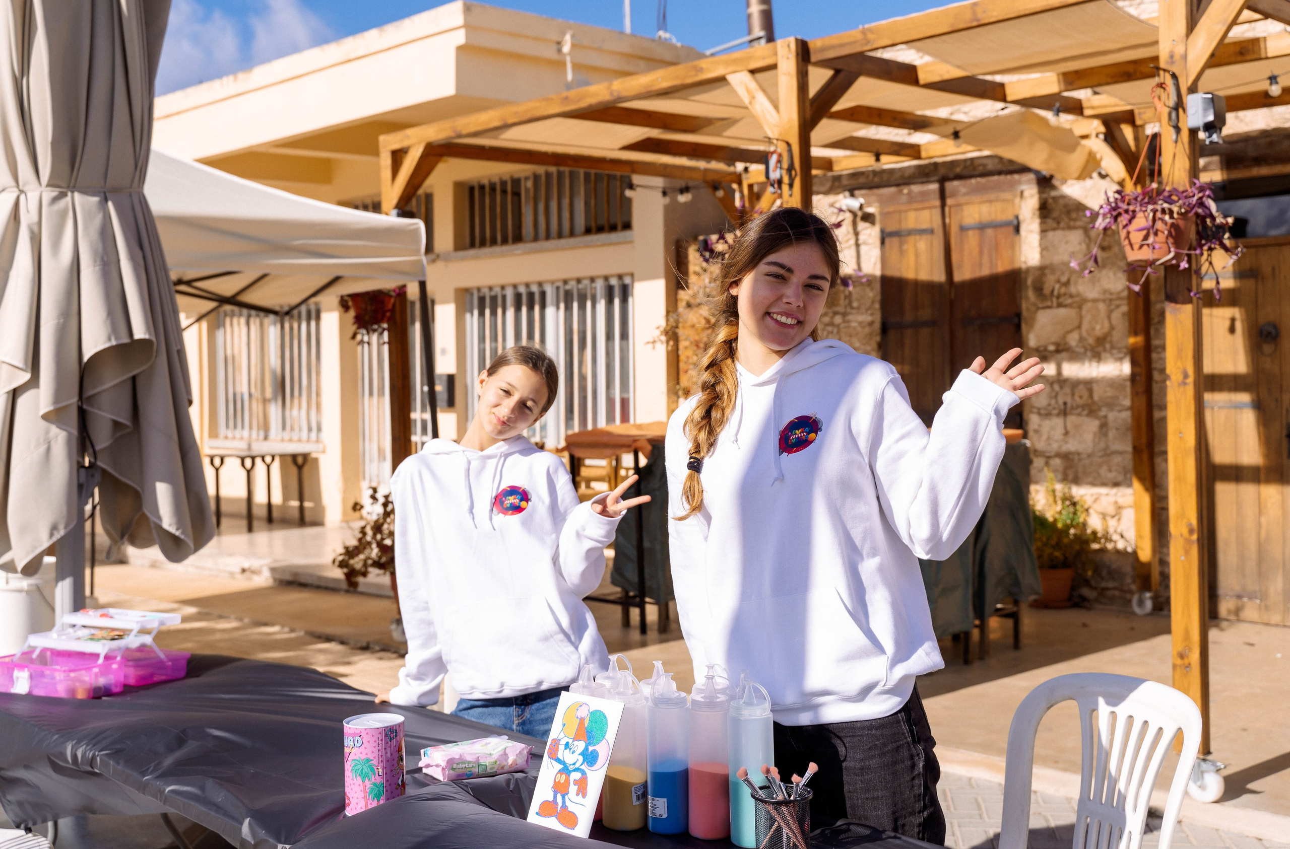 Новогодняя ярмарка от БФ «Радуга на Кипре». Свадебный и семейный фотограф Ирина Чернова