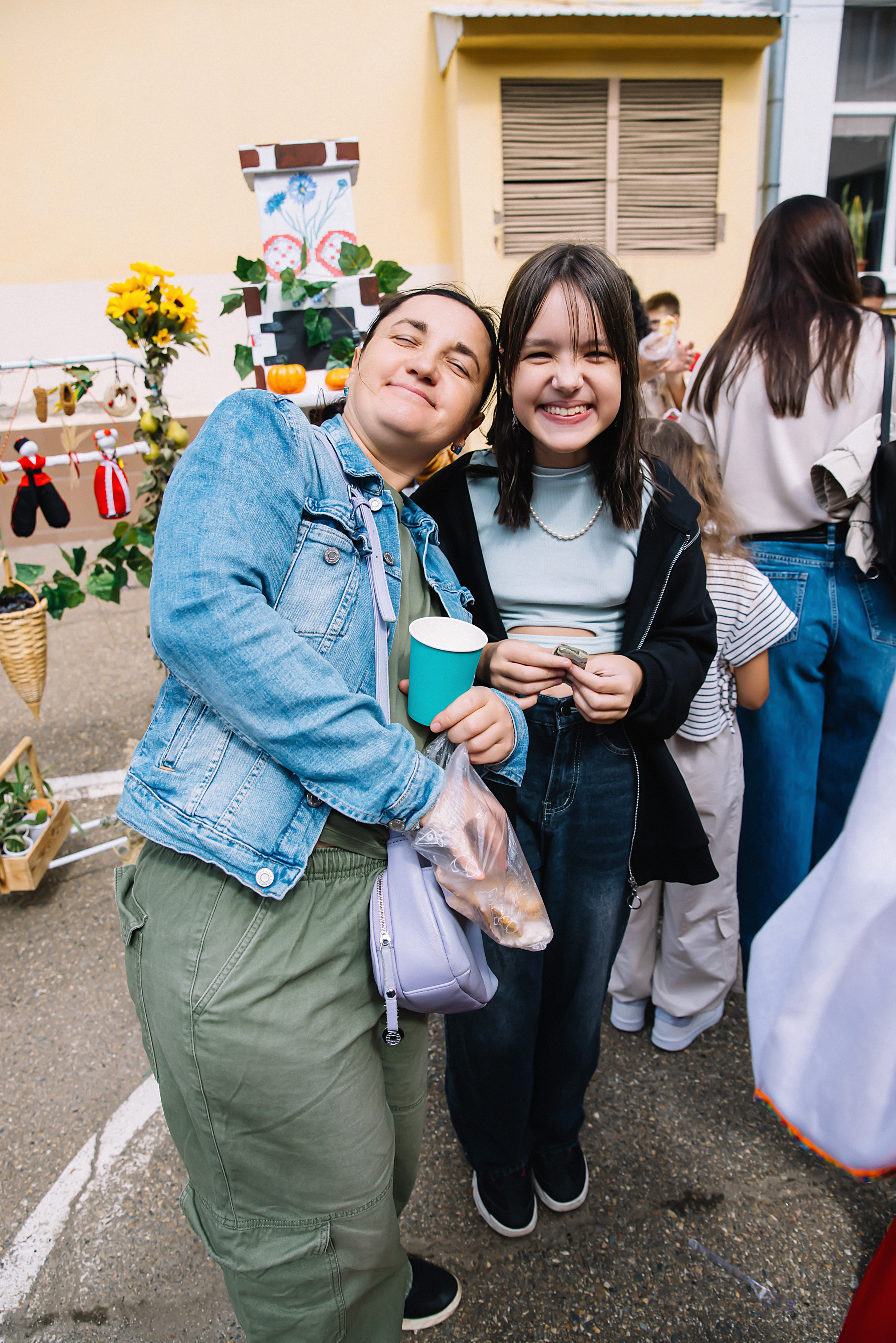 Школьная ярмарка Лицей№ 4. Фотограф и Видеограф в Краснодаре Юлия Солодченко