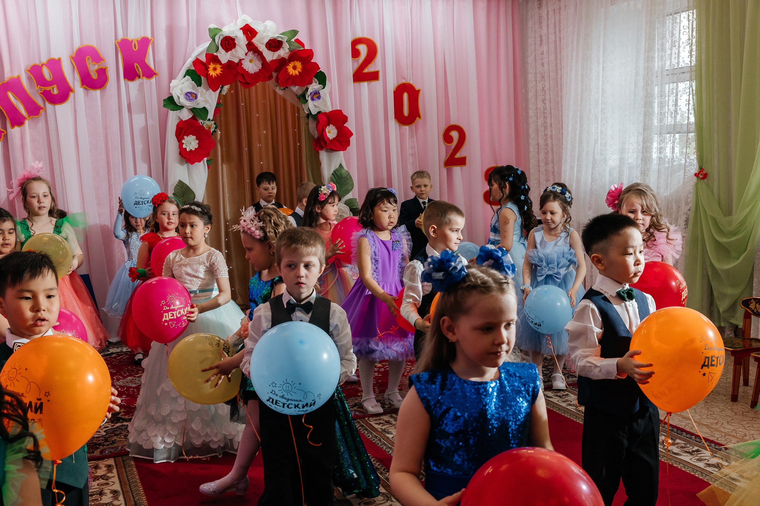 Выпускной Солнышко 2023. Воронистая Анастасия. Фотограф Якутия, Томпонский район