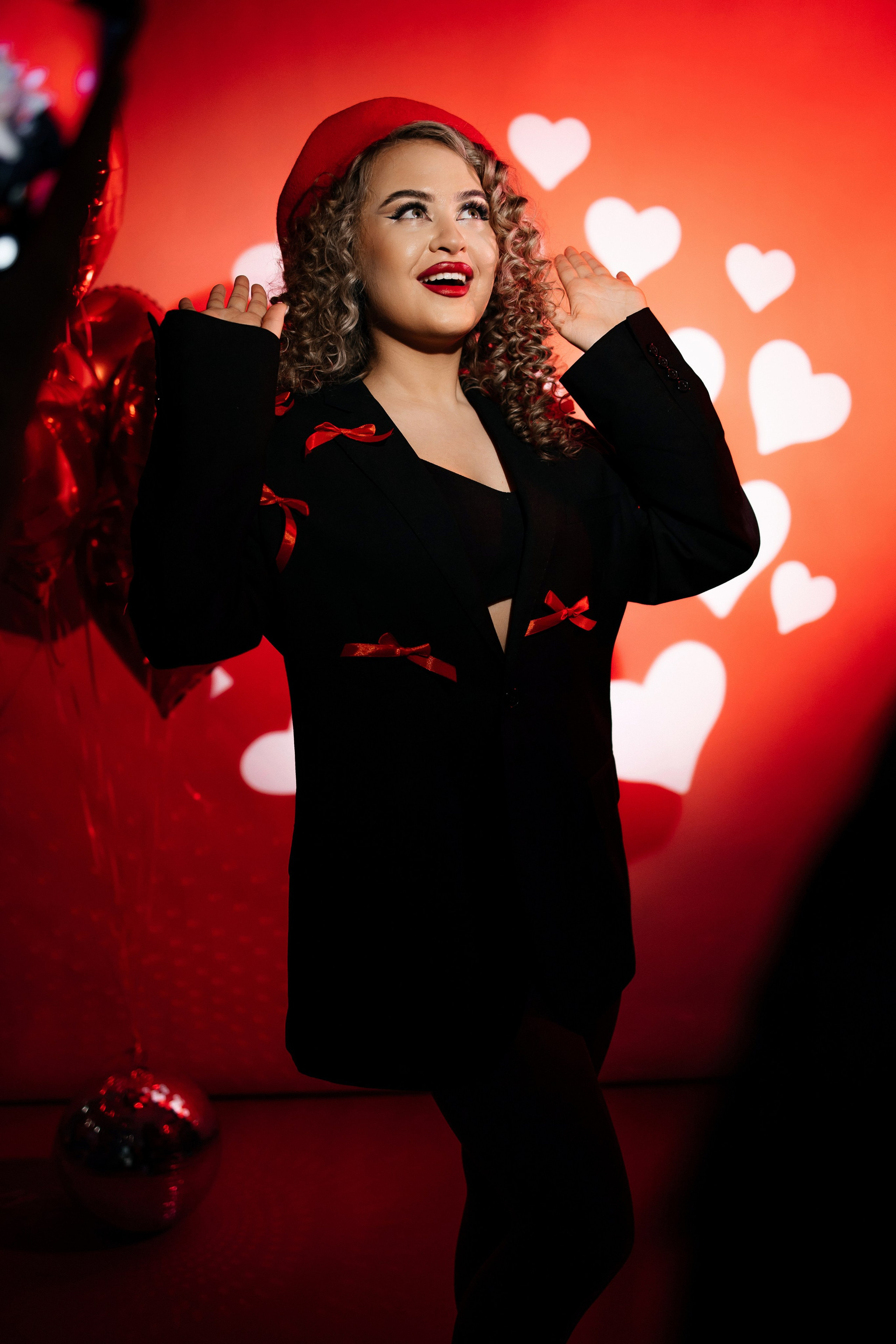 Фото день к 14 февраля.Эля