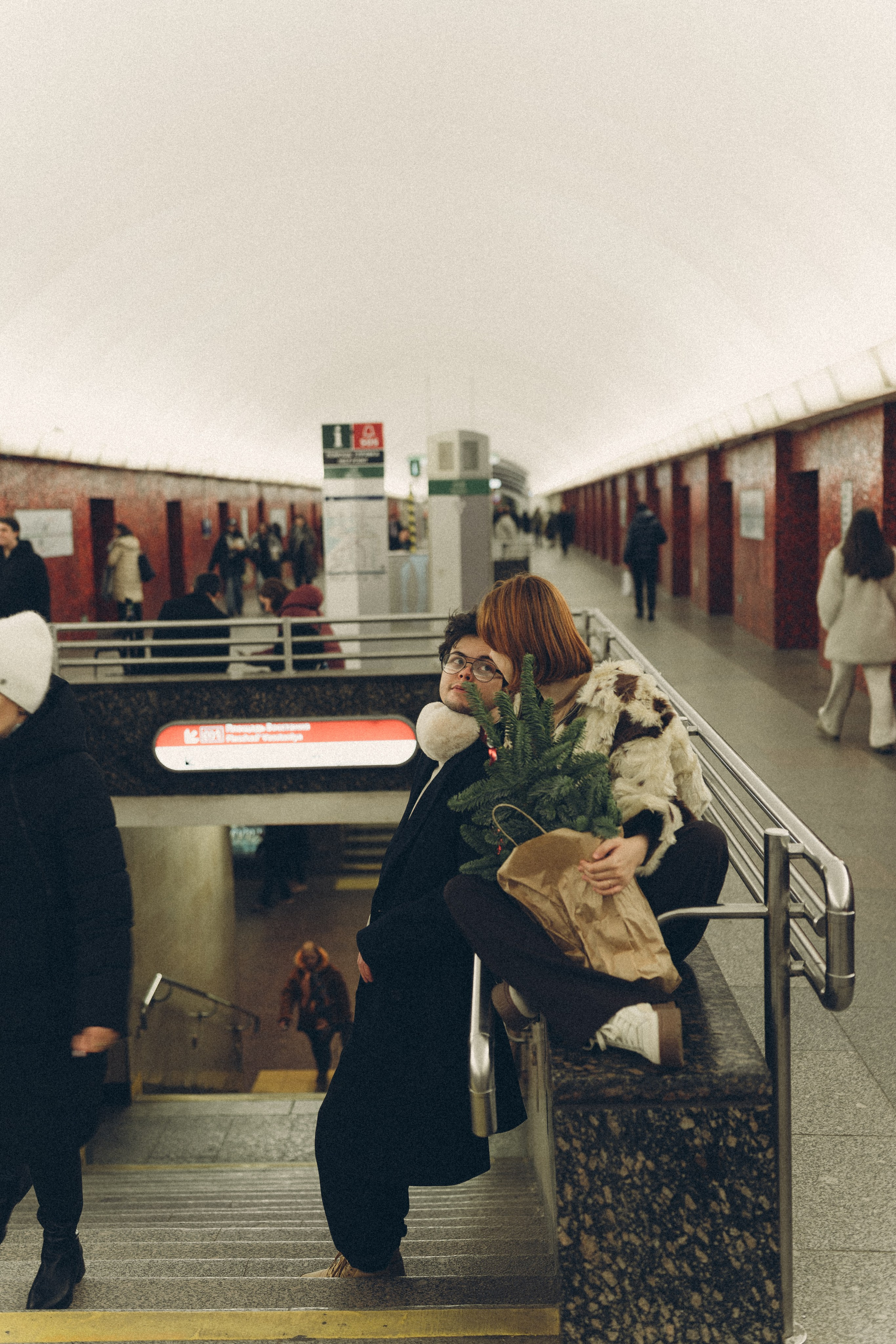НОВОГОДНЯЯ ФОТОСЕСИИЯ ПАРЫ В МЕТРО ЛЮБОВЬ. Профессиональный фотограф, Санкт-Петербург — Виктория Богомолова
