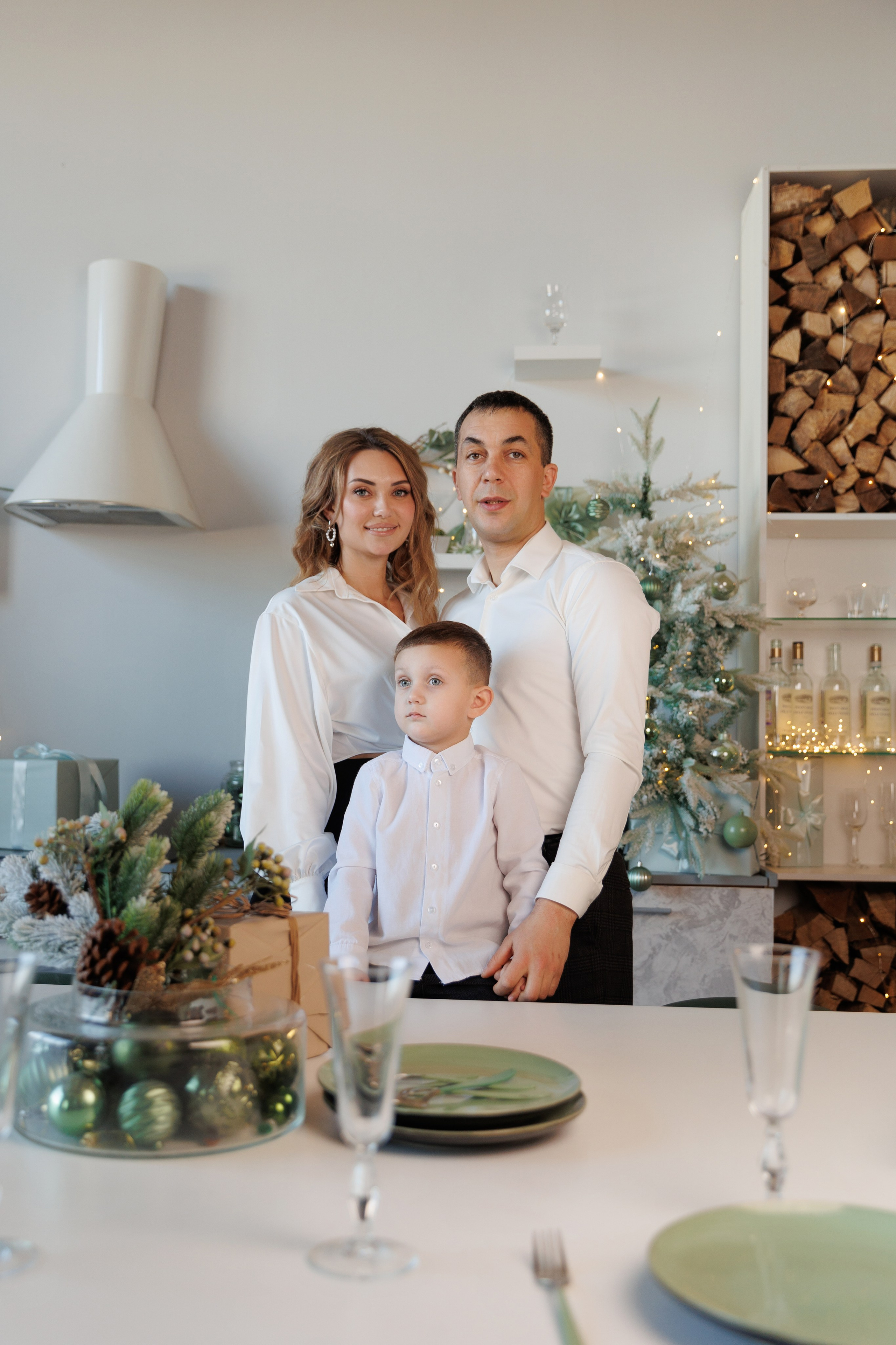 Татьяна с семьей. Фотограф женского портрета, беременности и материнства Харькова Елена