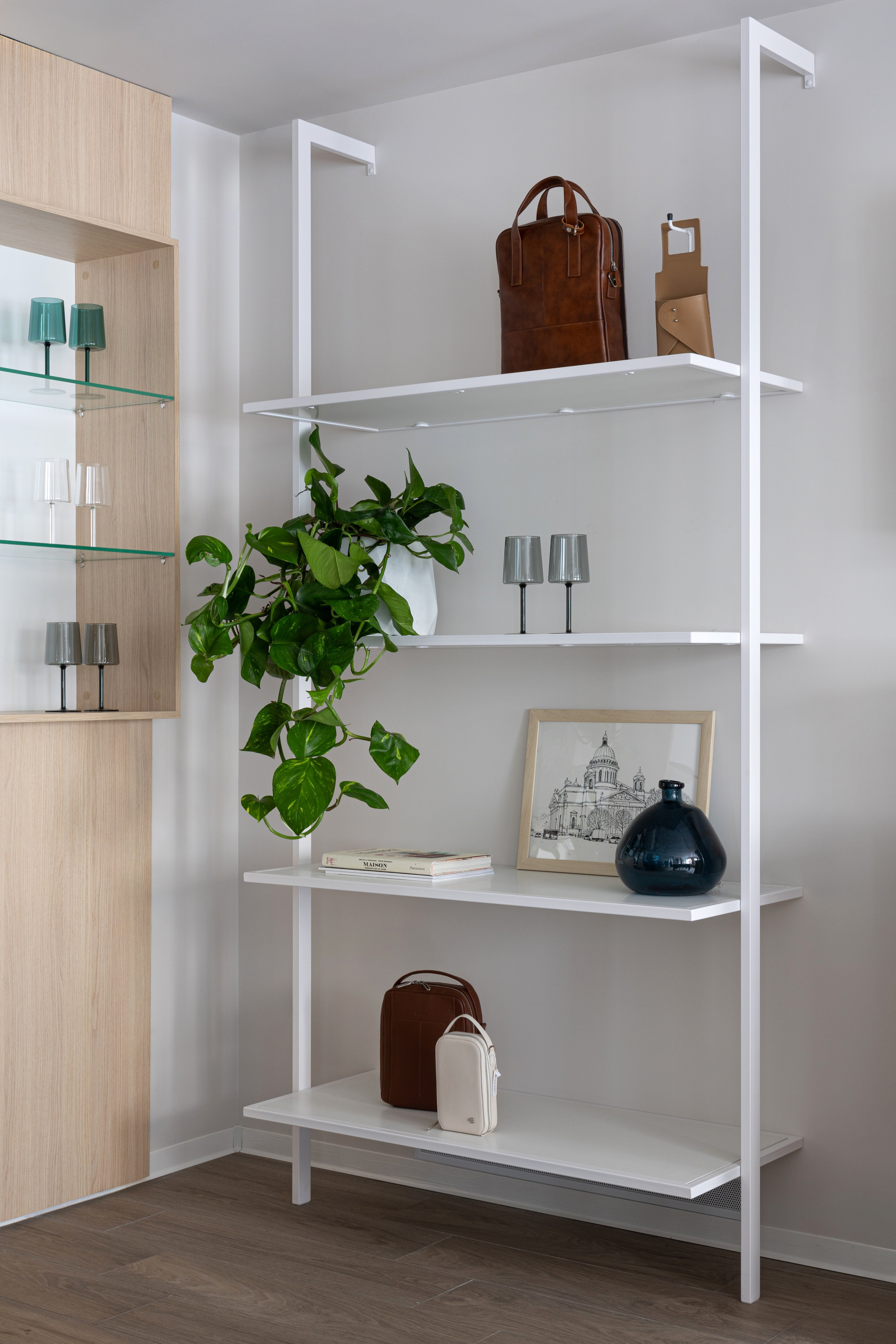 Магазин сумок верфь в Нижнем Новгороде. Интерьерный фотограф в Нижнем Новгороде и Москве Владимир Гудков