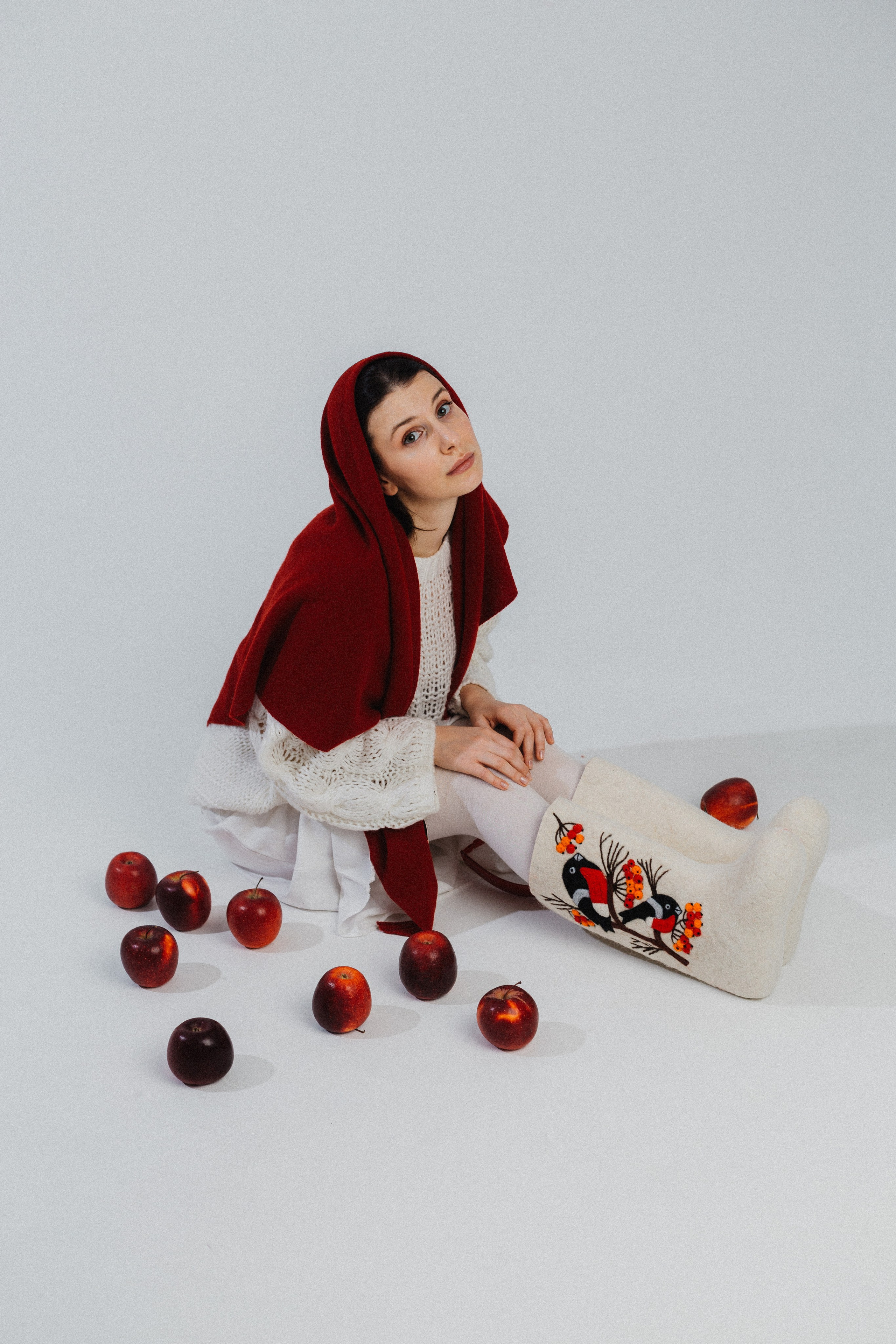 Аня с яблоками. Портретный фотограф Москва Юлия Трякина
