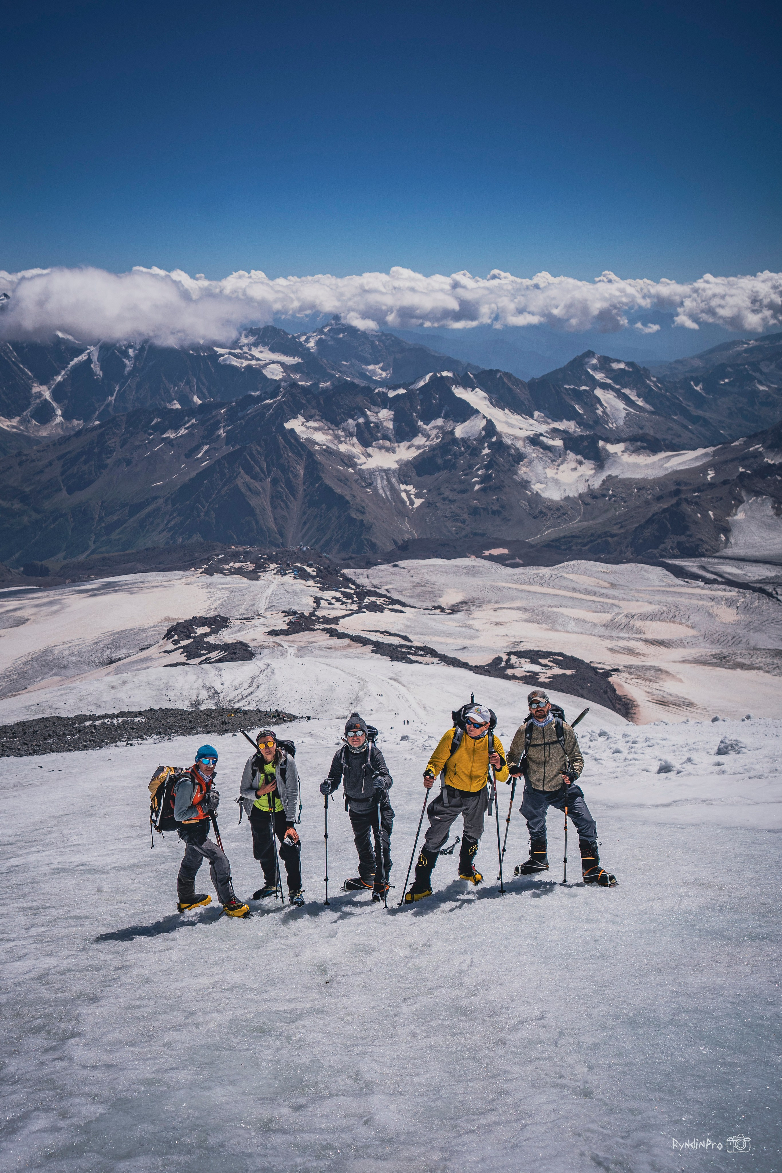 Восхождение на Эльбрус 26 августа 2023 Стремление. Репортажный фотограф в Краснодаре Рындин Дмитрий