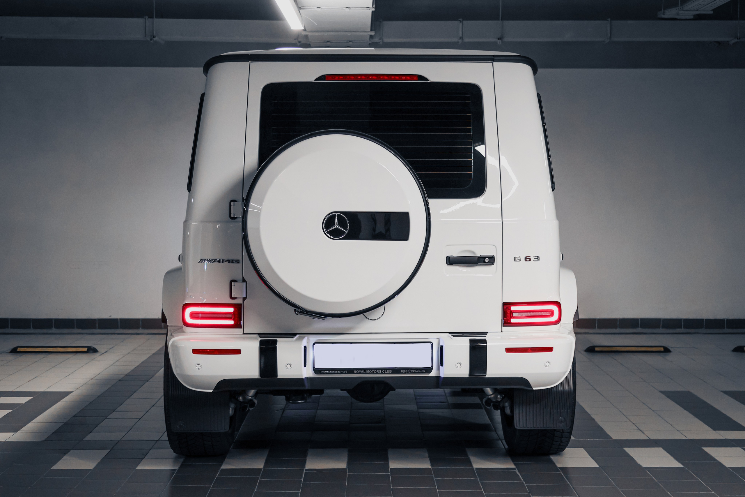 2022 MERCEDES BENZ G63 AMG $235,000 / 16,414 KM ODOMETER. Mixturecaptures