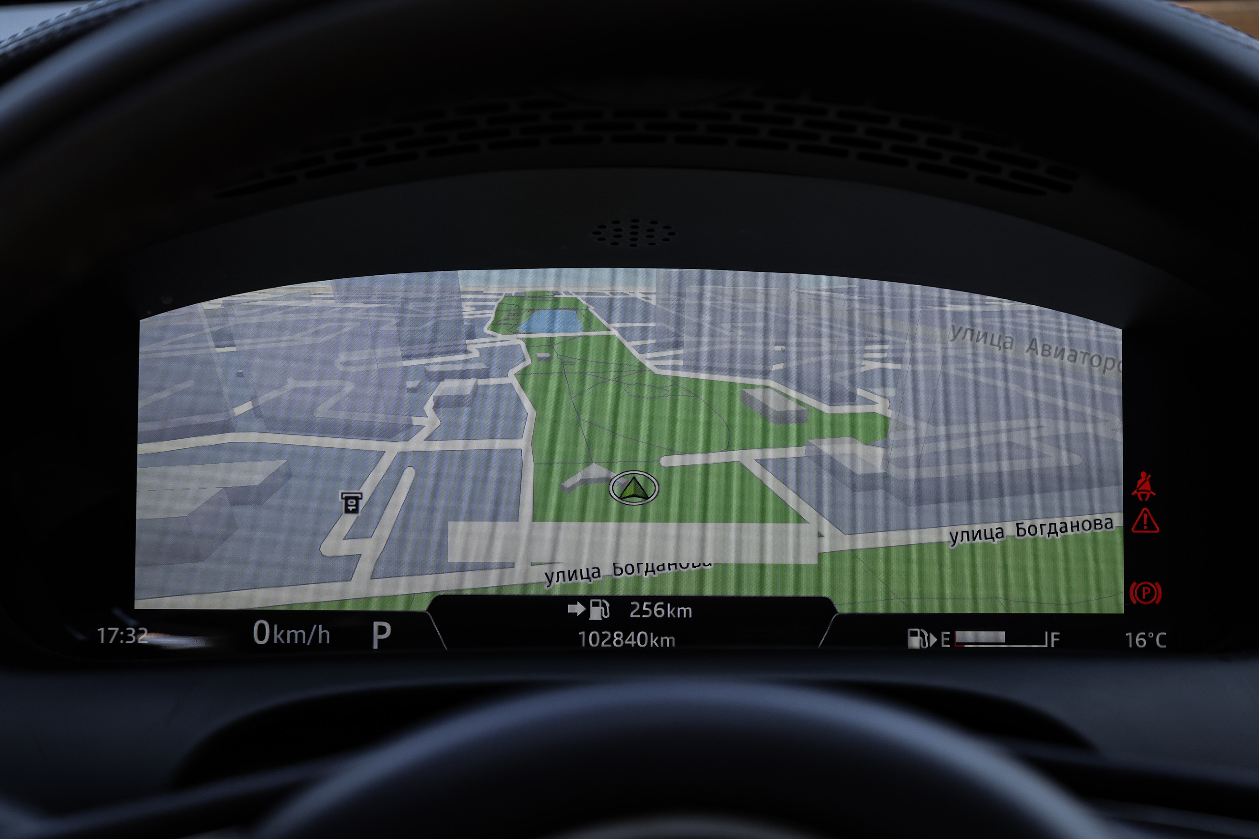 2017 JAGUAR XJ. Mixturecaptures