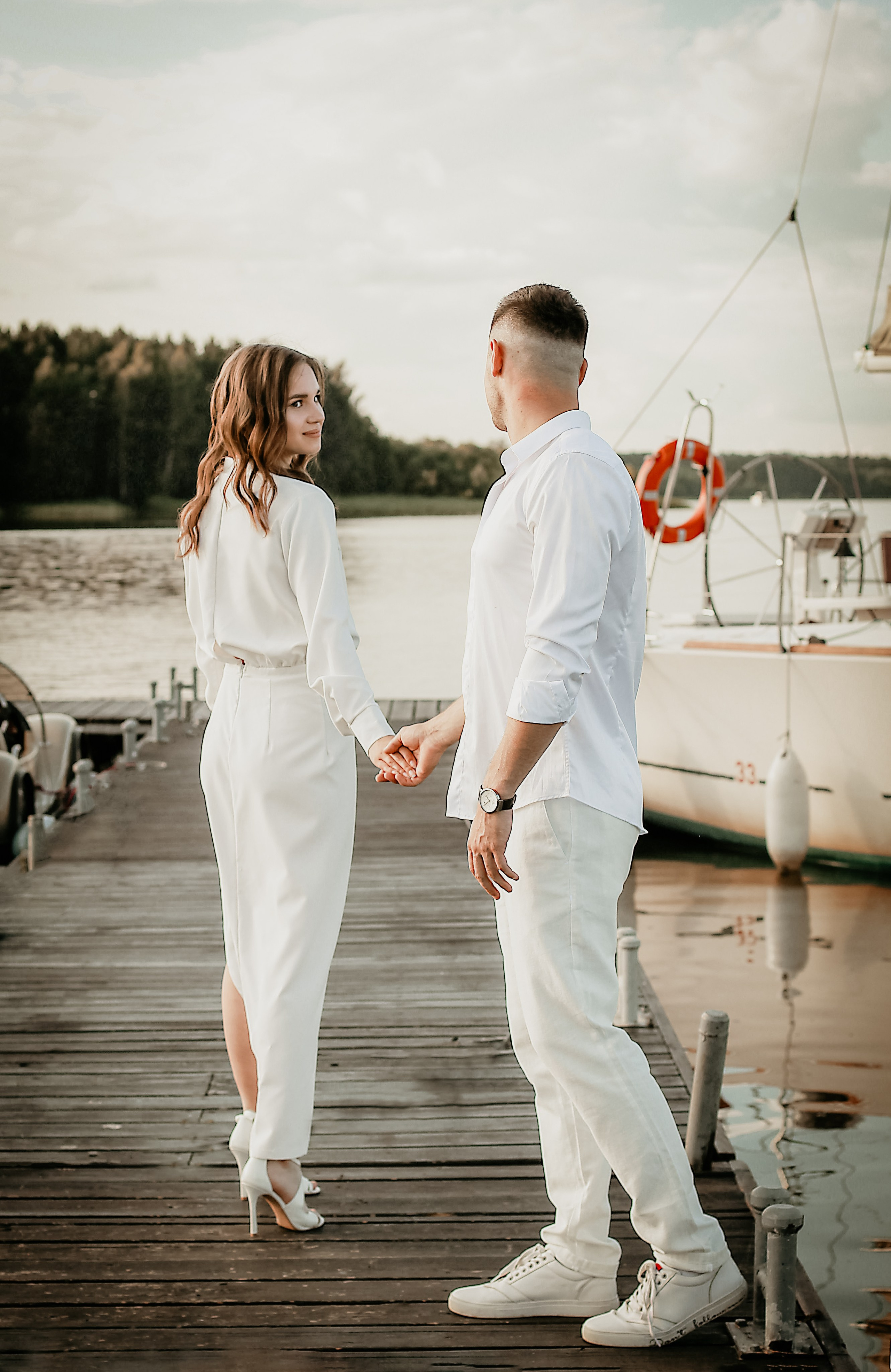 Прогулка у озера. Портретный фотограф в Калининграде Алеся Раух