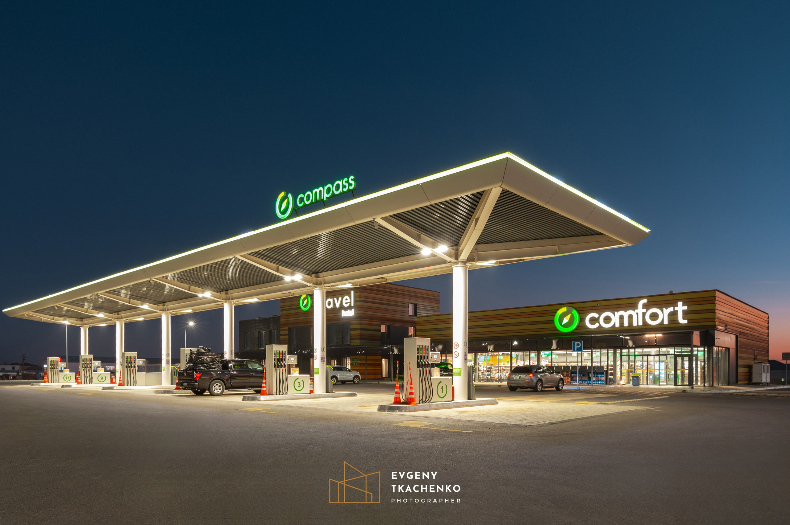 АЗС Compass. Архитектурный и интерьерный фотограф в Казахстане