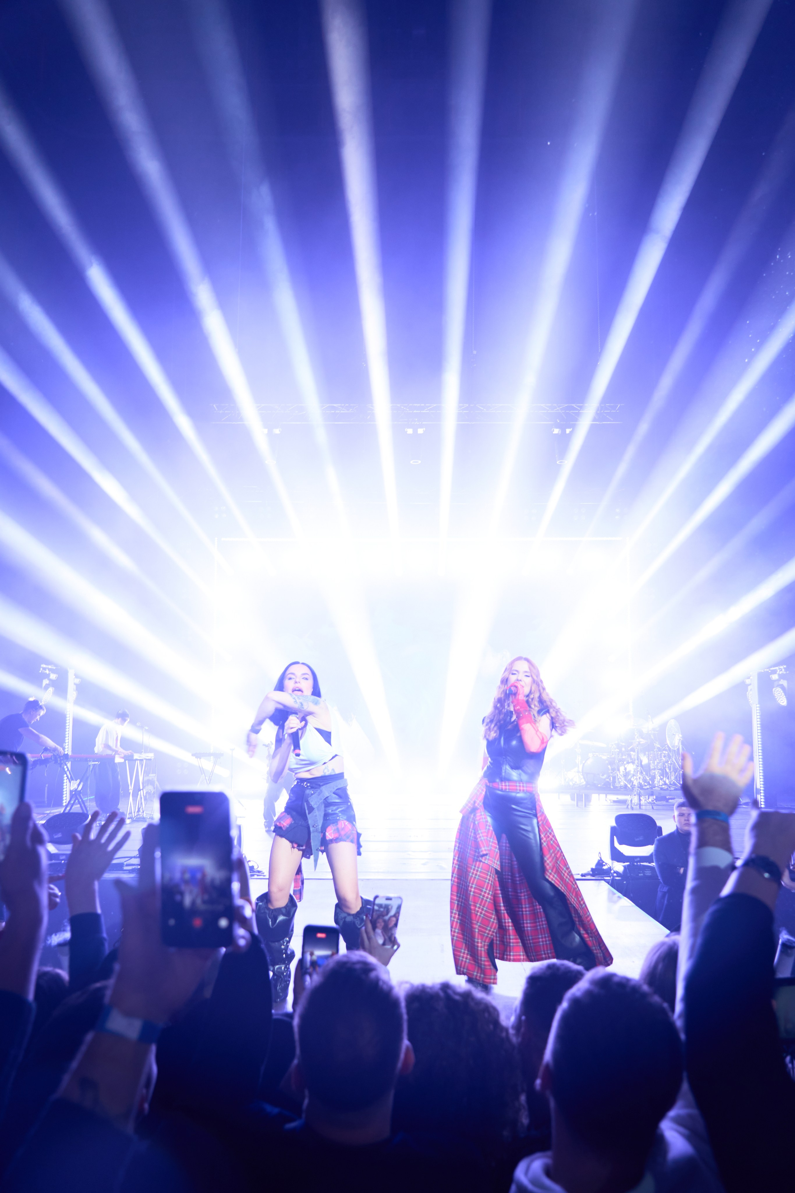 T.a.t.u. Репортажный фотограф мероприятий и концертов в Екатеринбурге